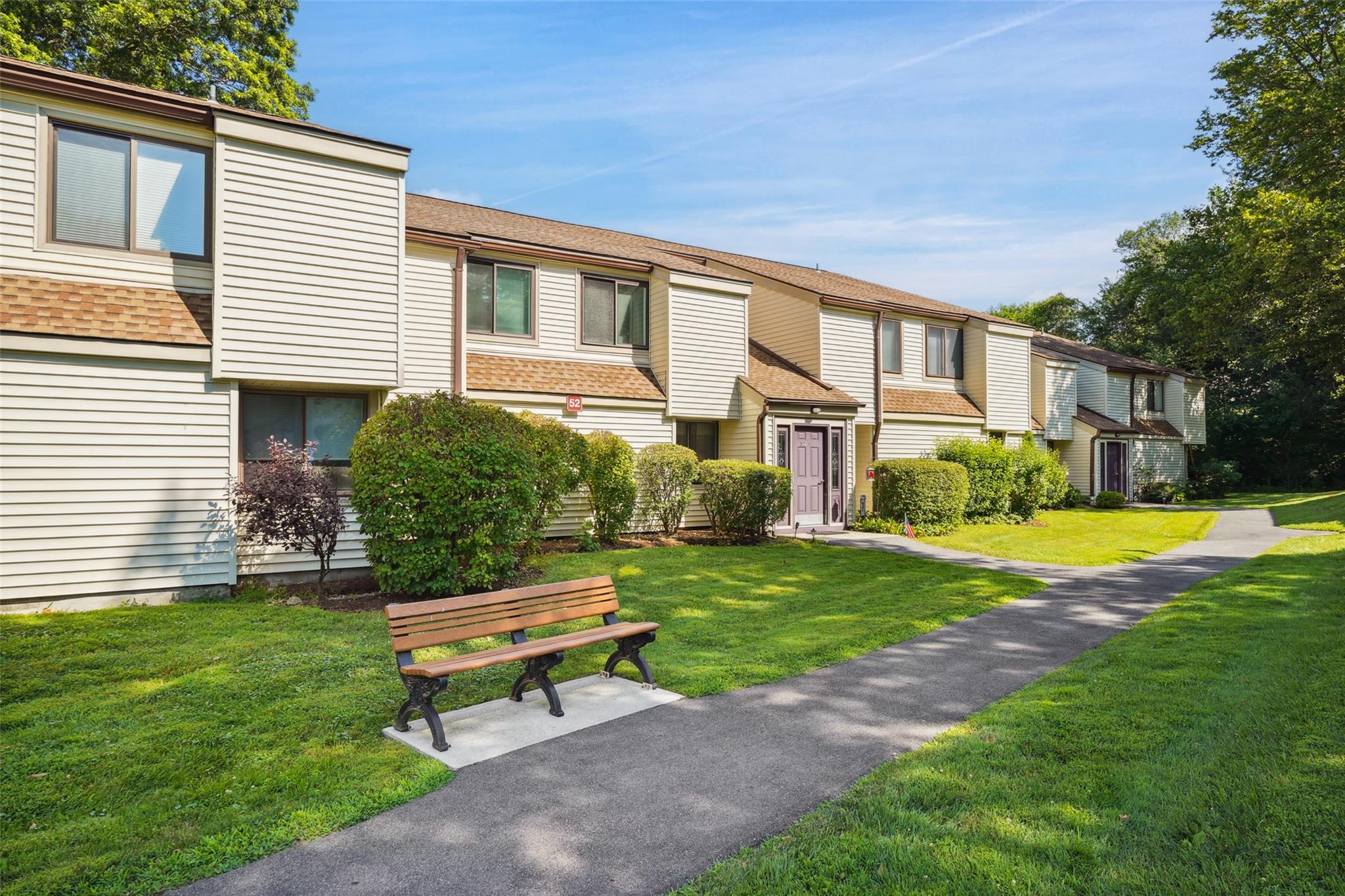 #1 photo, 52 Jefferson Oval, Yorktown Heights , NY 10598