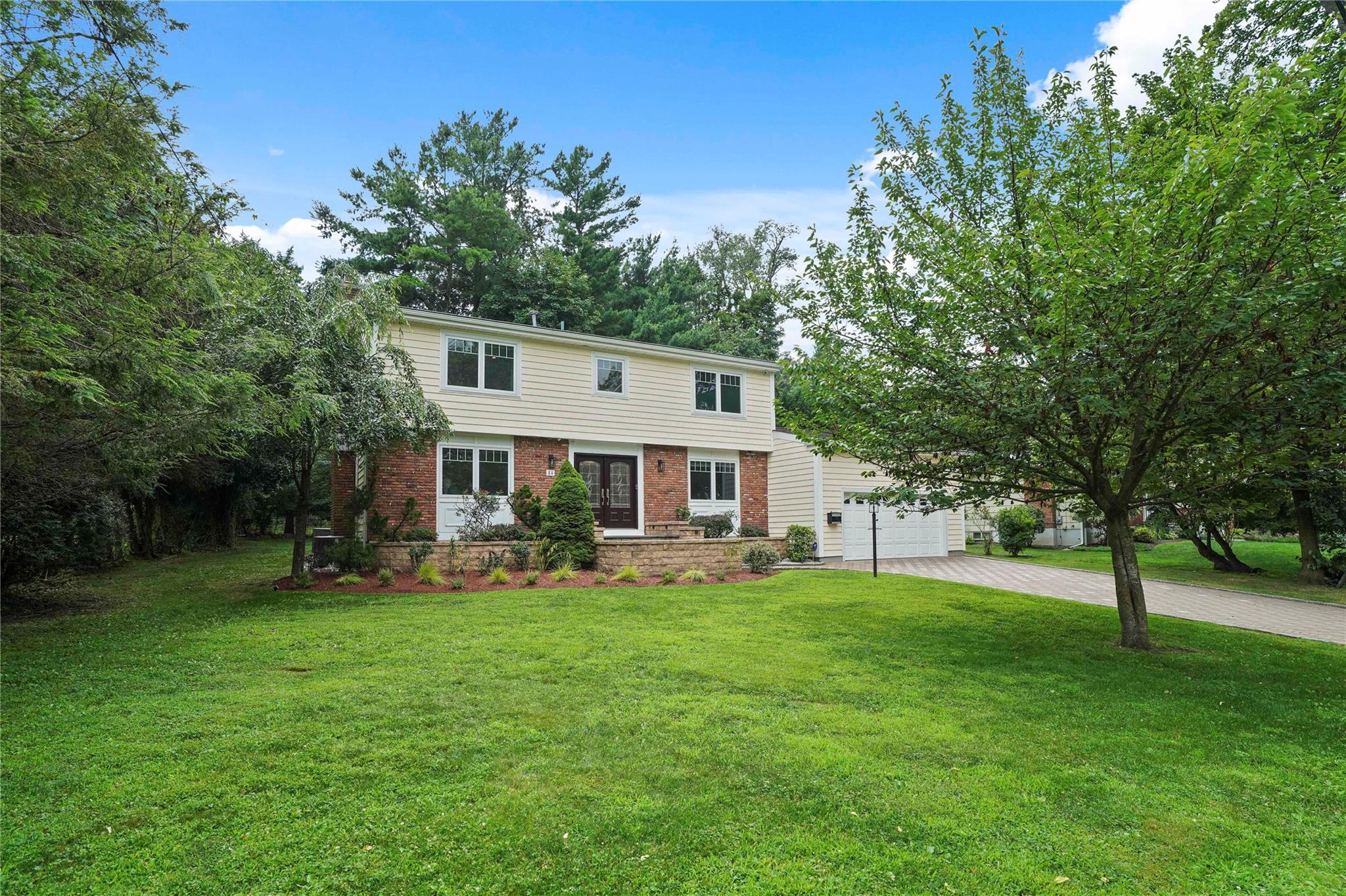 #1 photo, 84 Cochrane Avenue, Dobbs Ferry , NY 10522