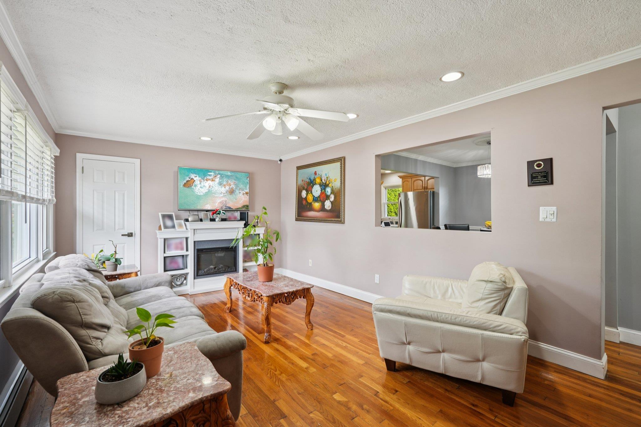 #11 photo, 17 Maplewood Boulevard, Suffern , NY 10901