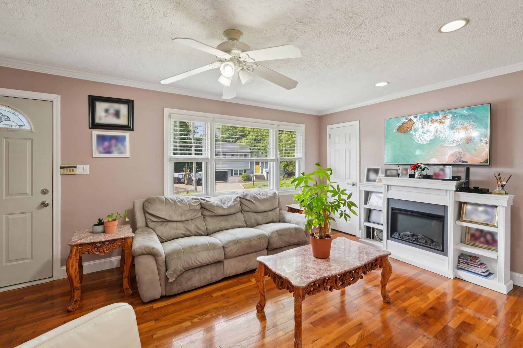 #7 photo, 17 Maplewood Boulevard, Suffern , NY 10901