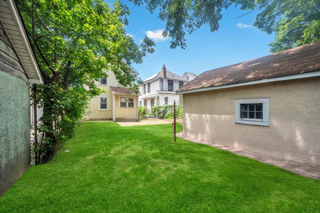 #5 photo, 11119 212th Street, Queens Village , NY 11429