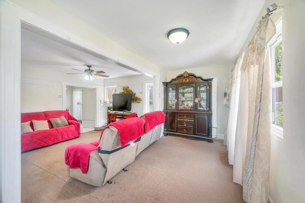 #8 photo, 11119 212th Street, Queens Village , NY 11429