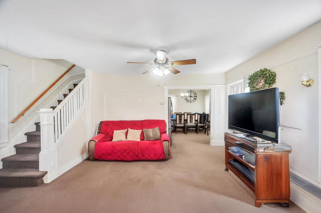 #9 photo, 11119 212th Street, Queens Village , NY 11429