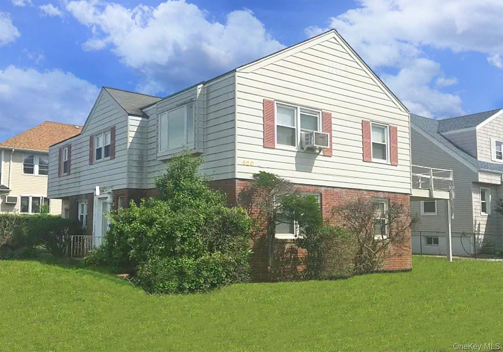 #1 photo, 520 Lafayette Boulevard, Long Beach , NY 11561