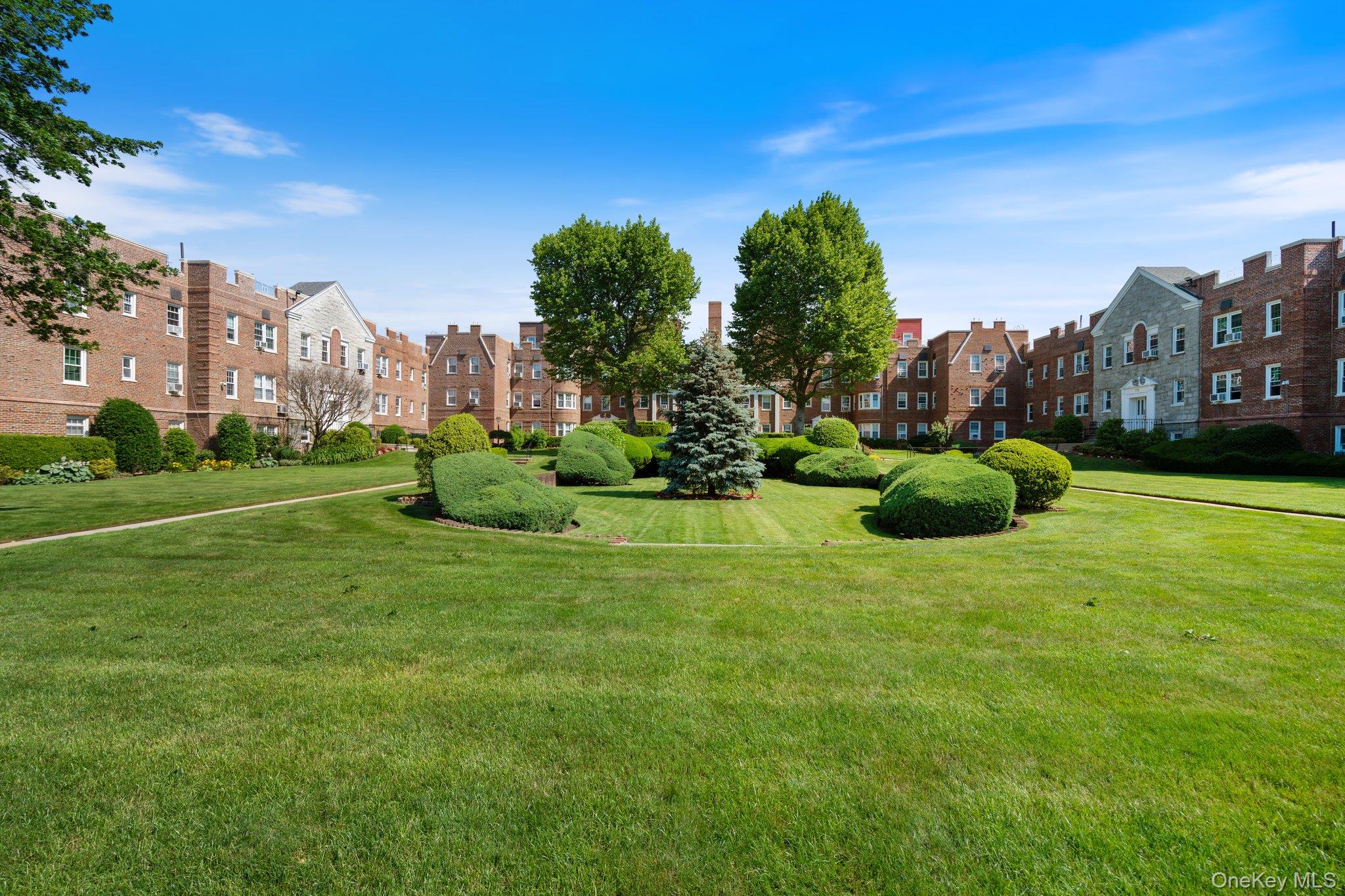 #16 photo, 102 S Village Avenue, Rockville Centre , NY 11570