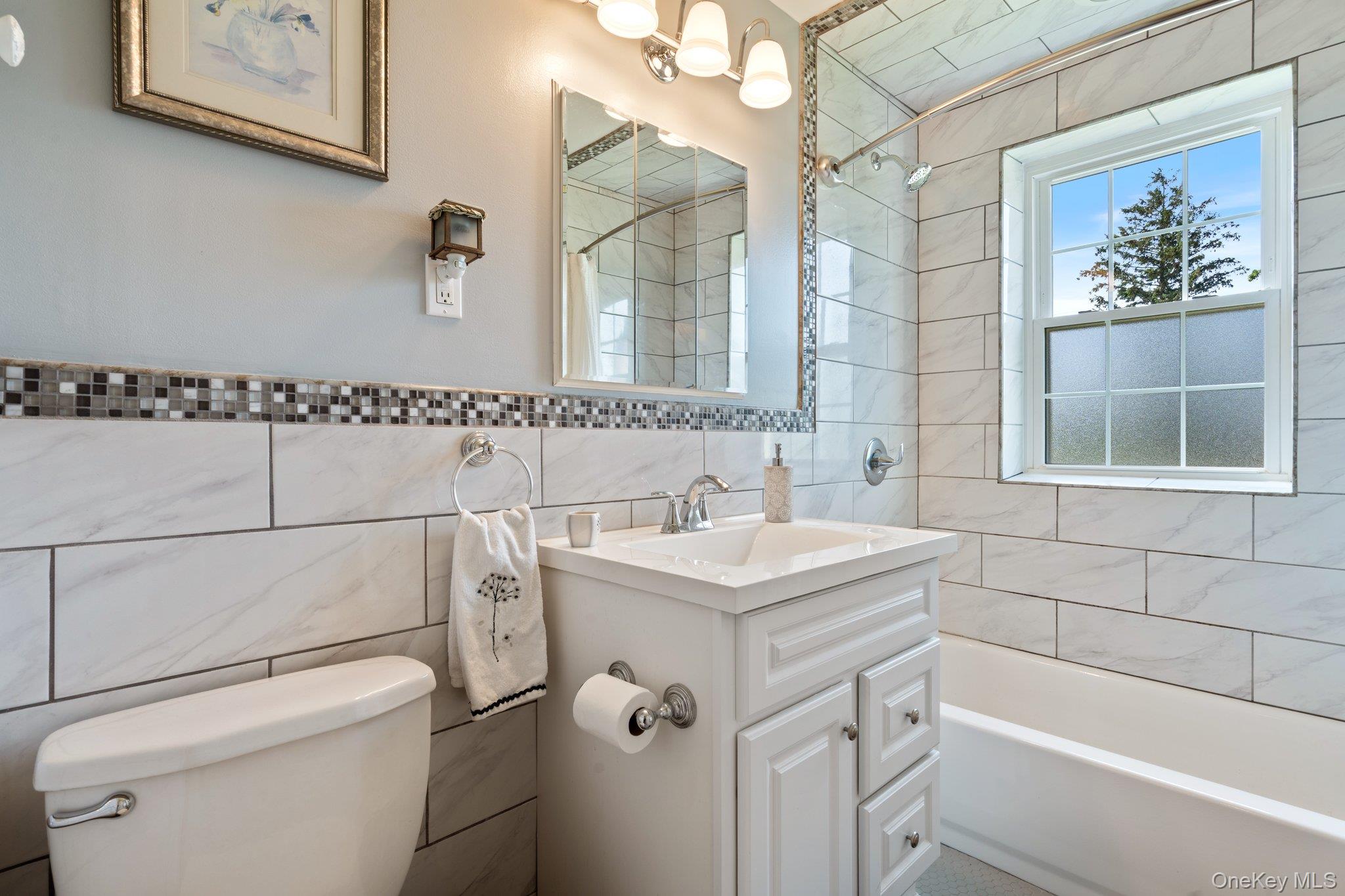 #6 photo, 102 S Village Avenue, Rockville Centre , NY 11570