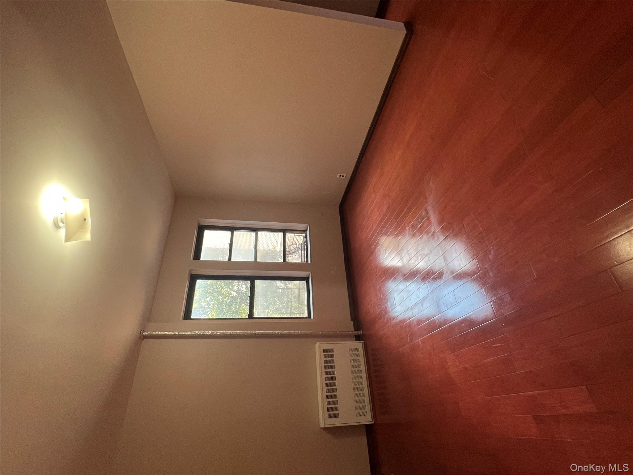 #2 photo, 38-05 65th Street, 皇后區 木邊 Woodside , NY 11377