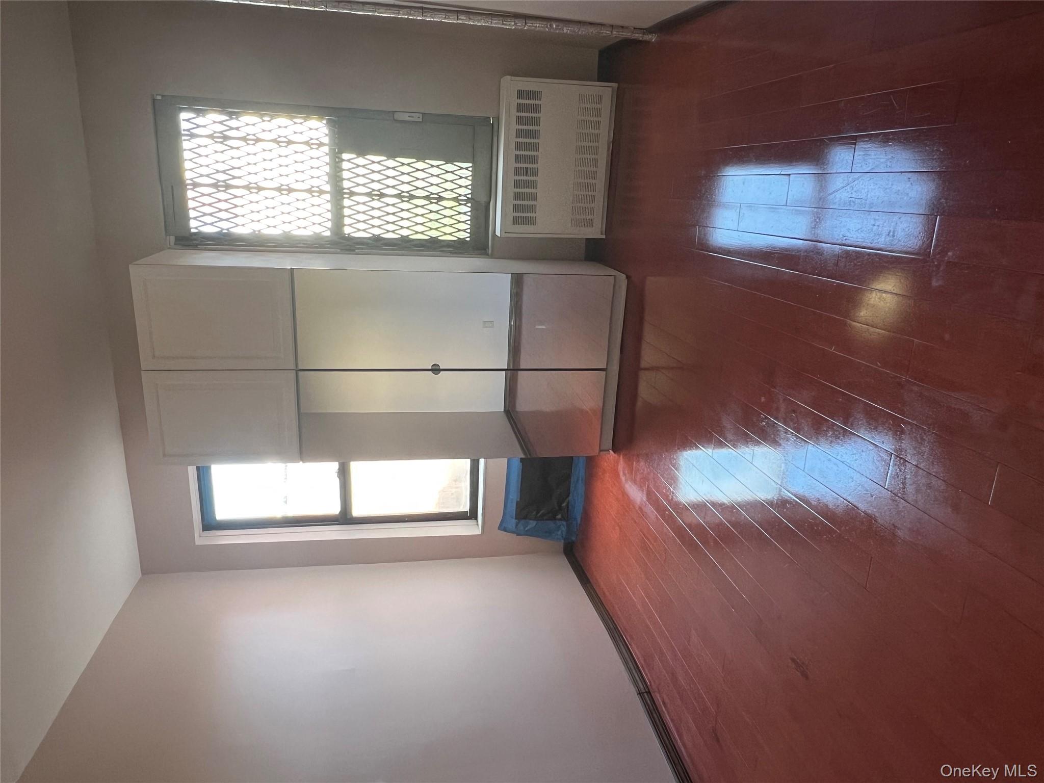 #5 photo, 38-05 65th Street, 皇后區 木邊 Woodside , NY 11377