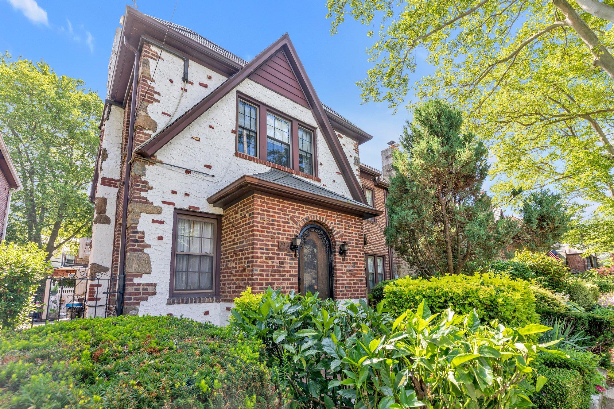 #1 photo, 29-21 167th Street, Flushing , NY 11358