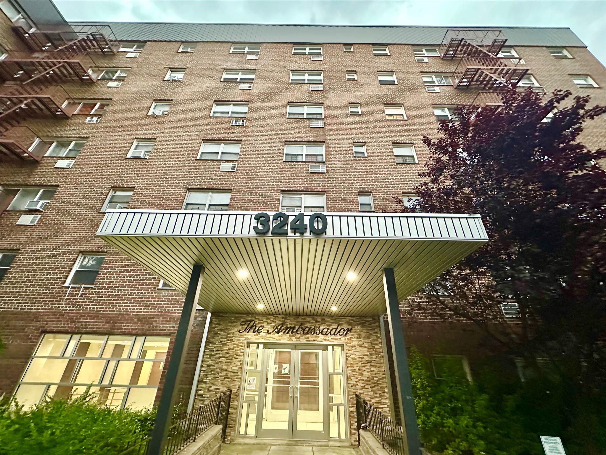 #1 photo, 3240 Riverdale Avenue, 布朗士 Bronx , NY 10463