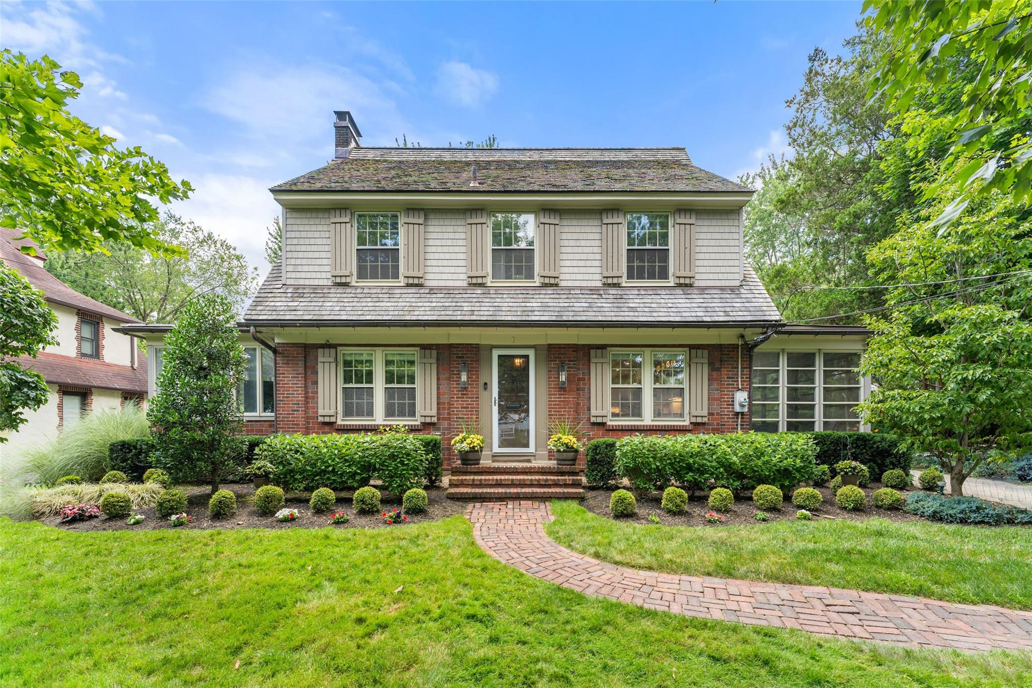 #1 photo, 7 Murchison Place, White Plains , NY 10605