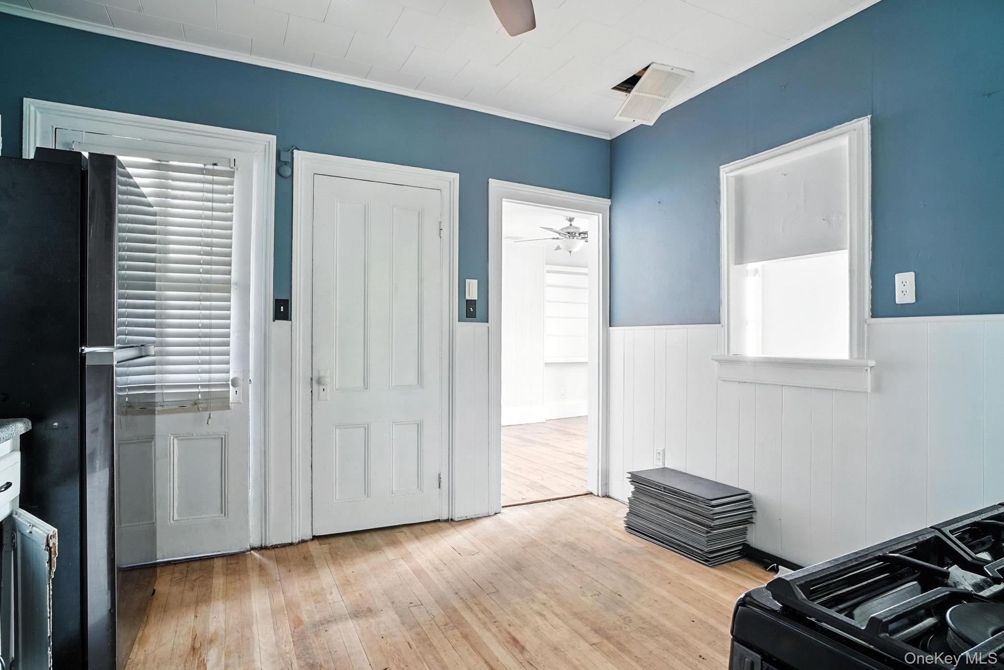 #13 photo, 14 Washington Avenue, Port Jervis , NY 12771