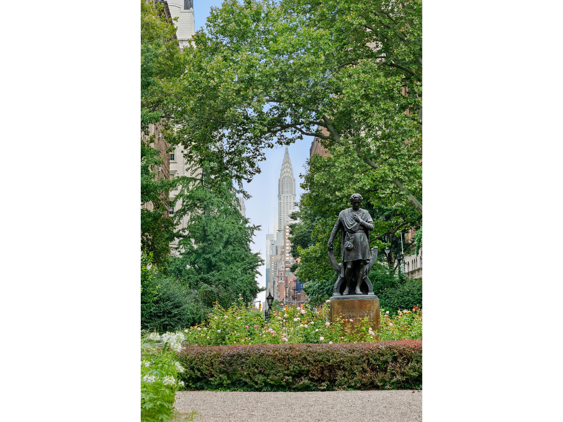 #12 photo, 210 E 17TH Street, マンハッタン Gramercy Park , NY 10003