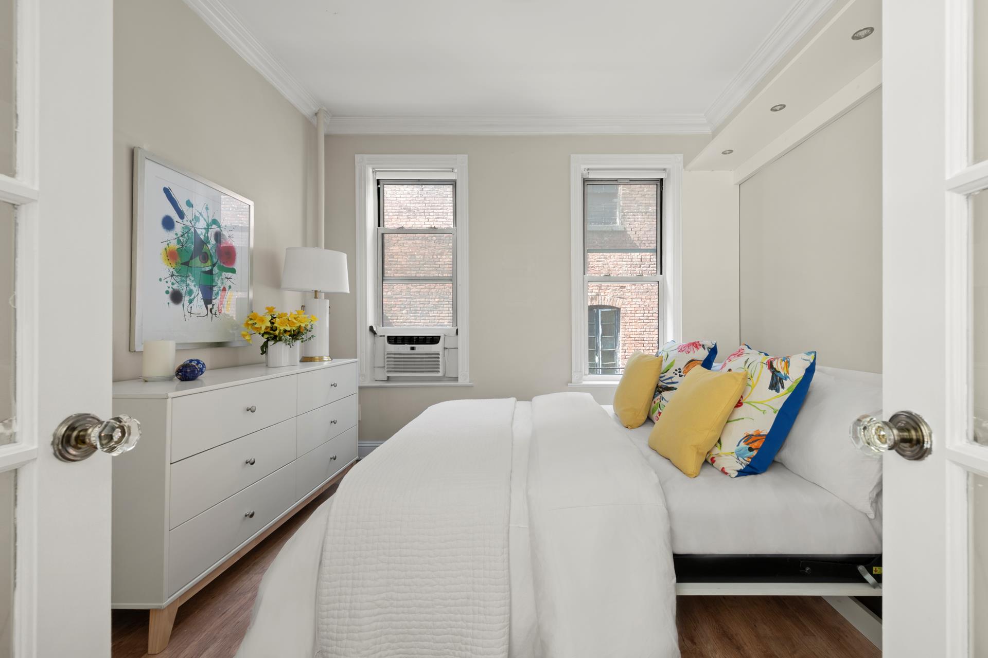 #4 photo, 210 E 17TH Street, マンハッタン Gramercy Park , NY 10003