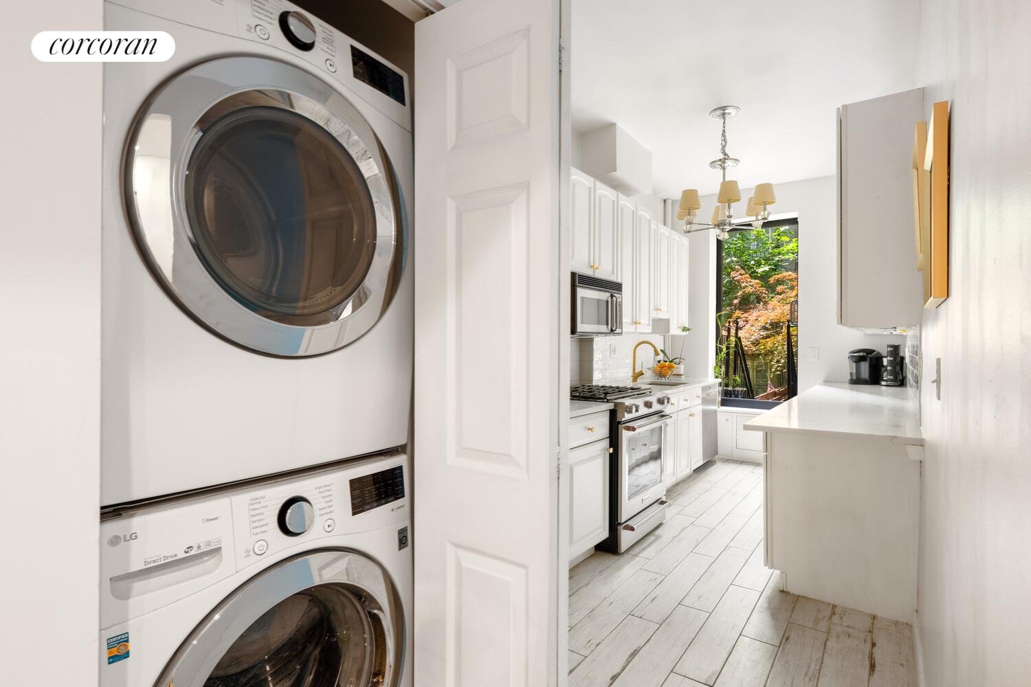 #8 photo, 524 E 82ND Street, マンハッタン Yorkville , NY 10028