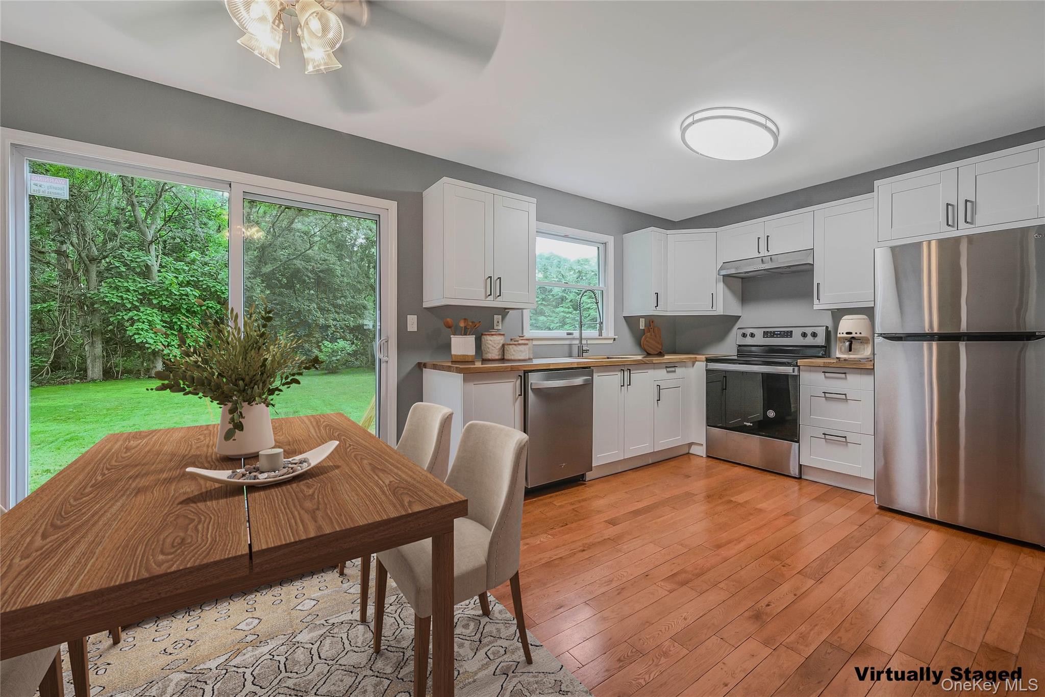 #1 photo, 357 Church Lane, サフォーク郡 Aquebogue , NY 11931