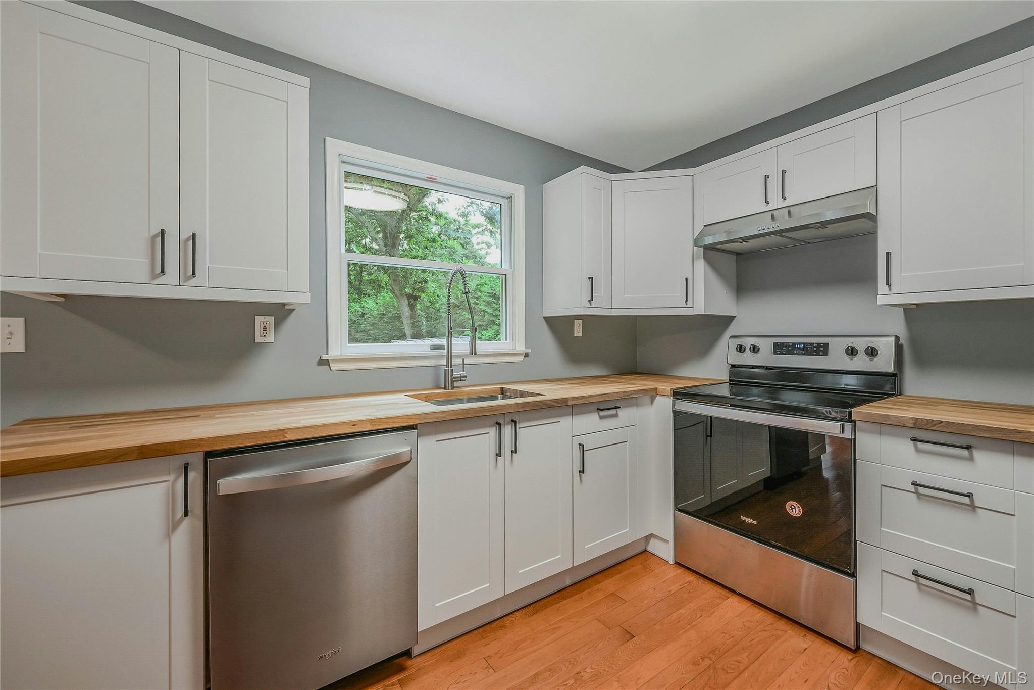 #14 photo, 357 Church Lane, サフォーク郡 Aquebogue , NY 11931