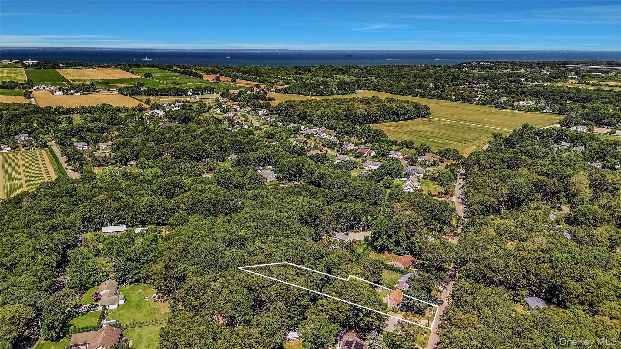 #2 photo, 357 Church Lane, サフォーク郡 Aquebogue , NY 11931