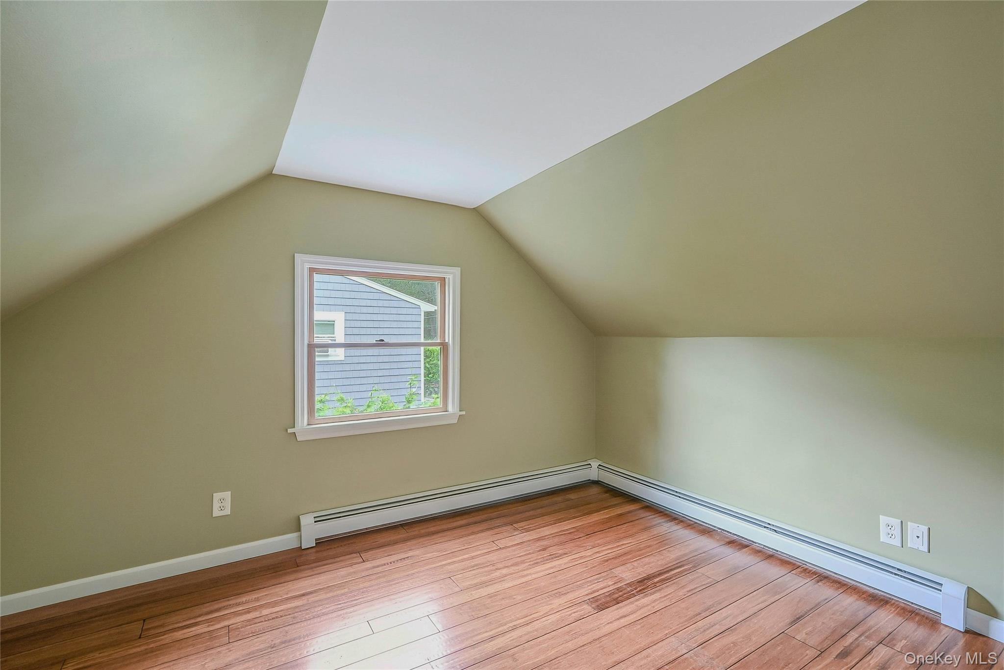 #20 photo, 357 Church Lane, サフォーク郡 Aquebogue , NY 11931