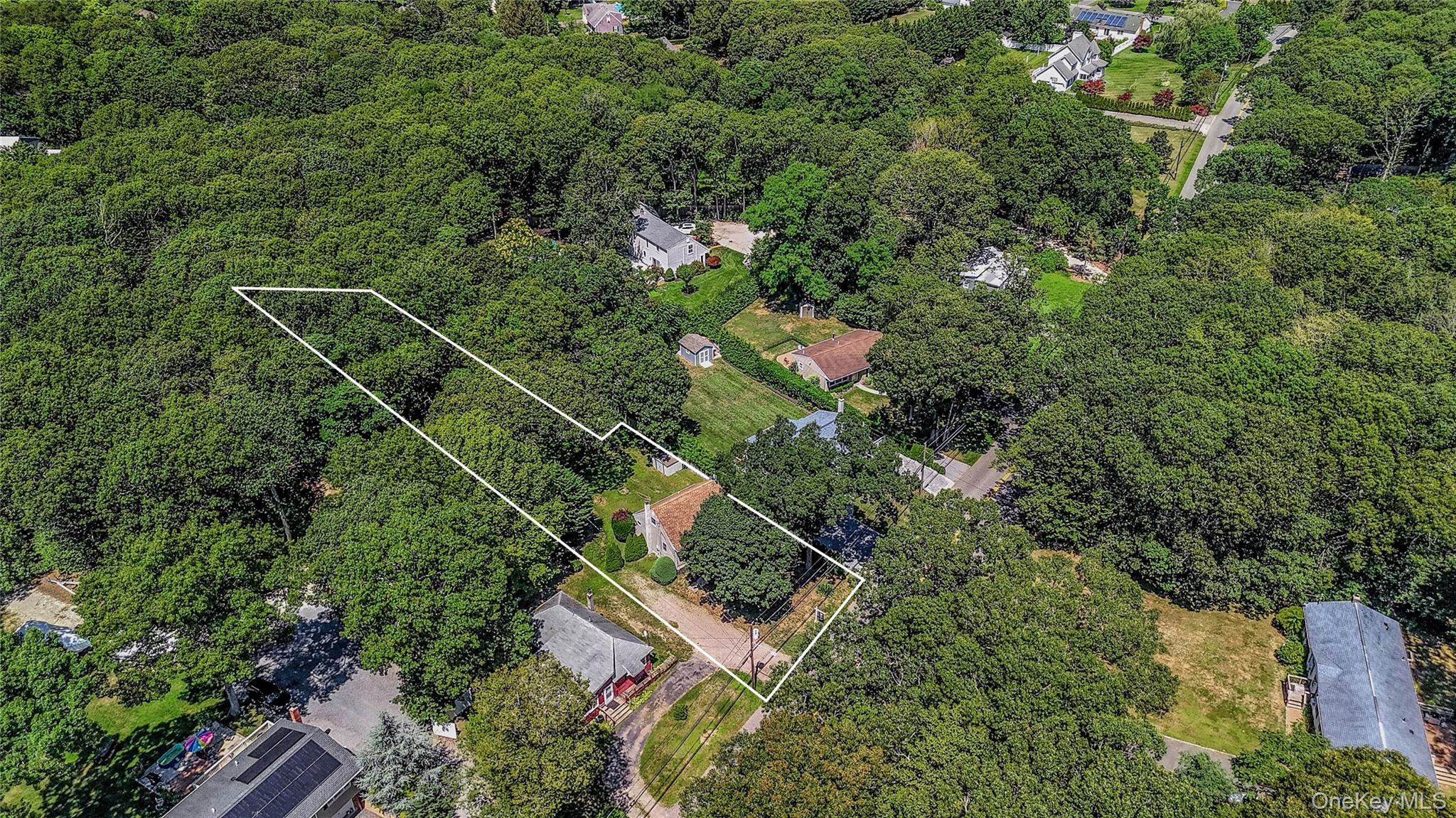 #3 photo, 357 Church Lane, サフォーク郡 Aquebogue , NY 11931