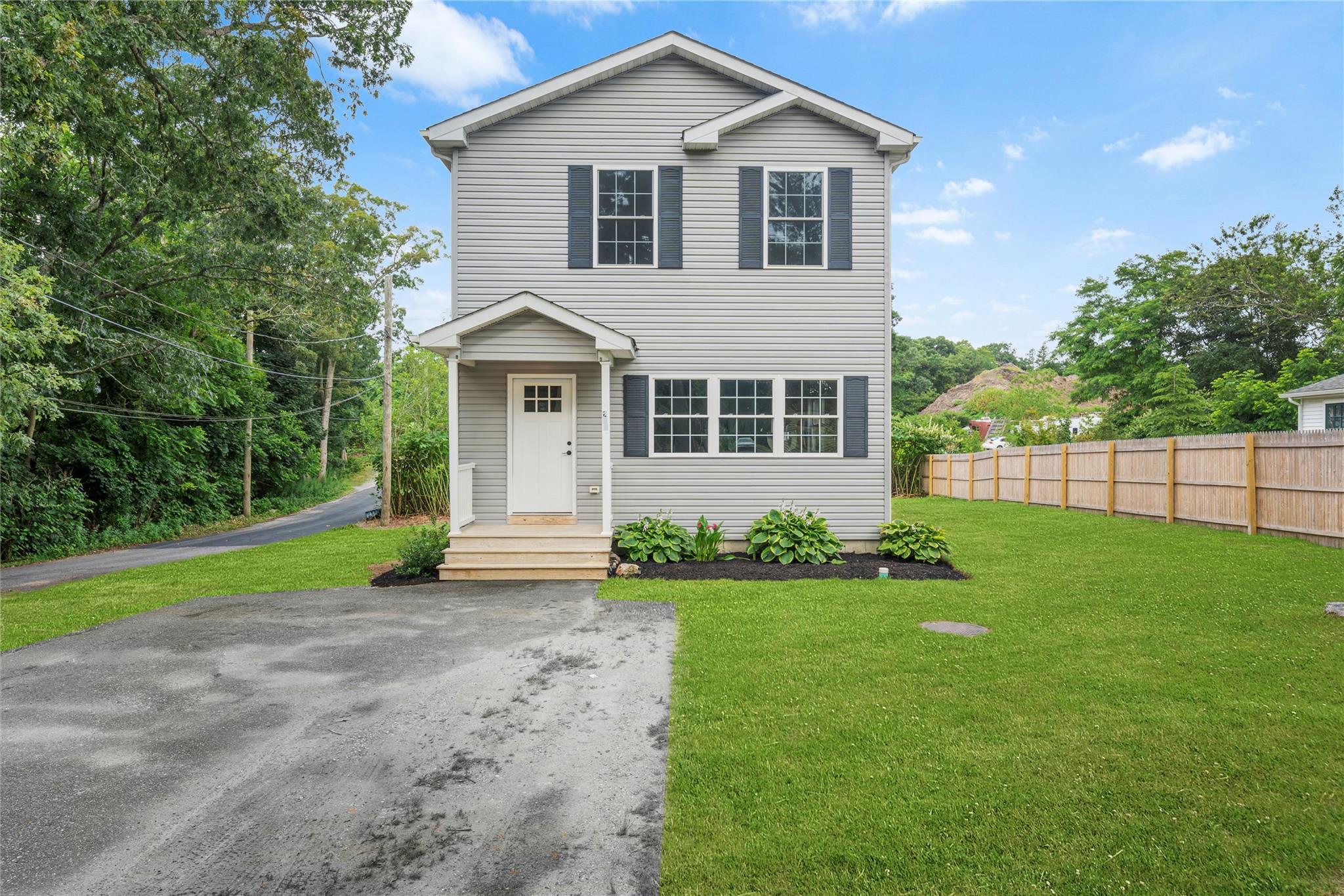 #1 photo, 209 Horton Avenue, Riverhead , NY 11901