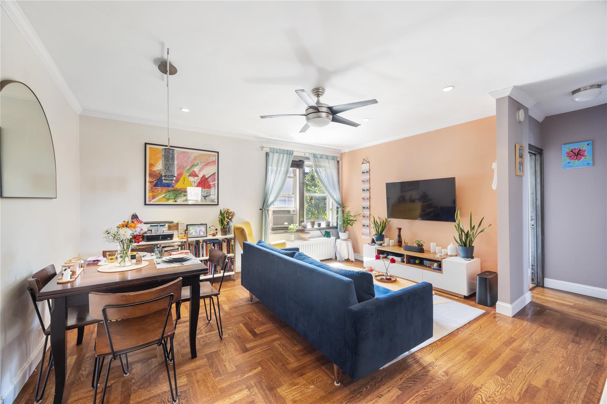 #1 photo, 48-35 43rd St, Woodside , NY 11104