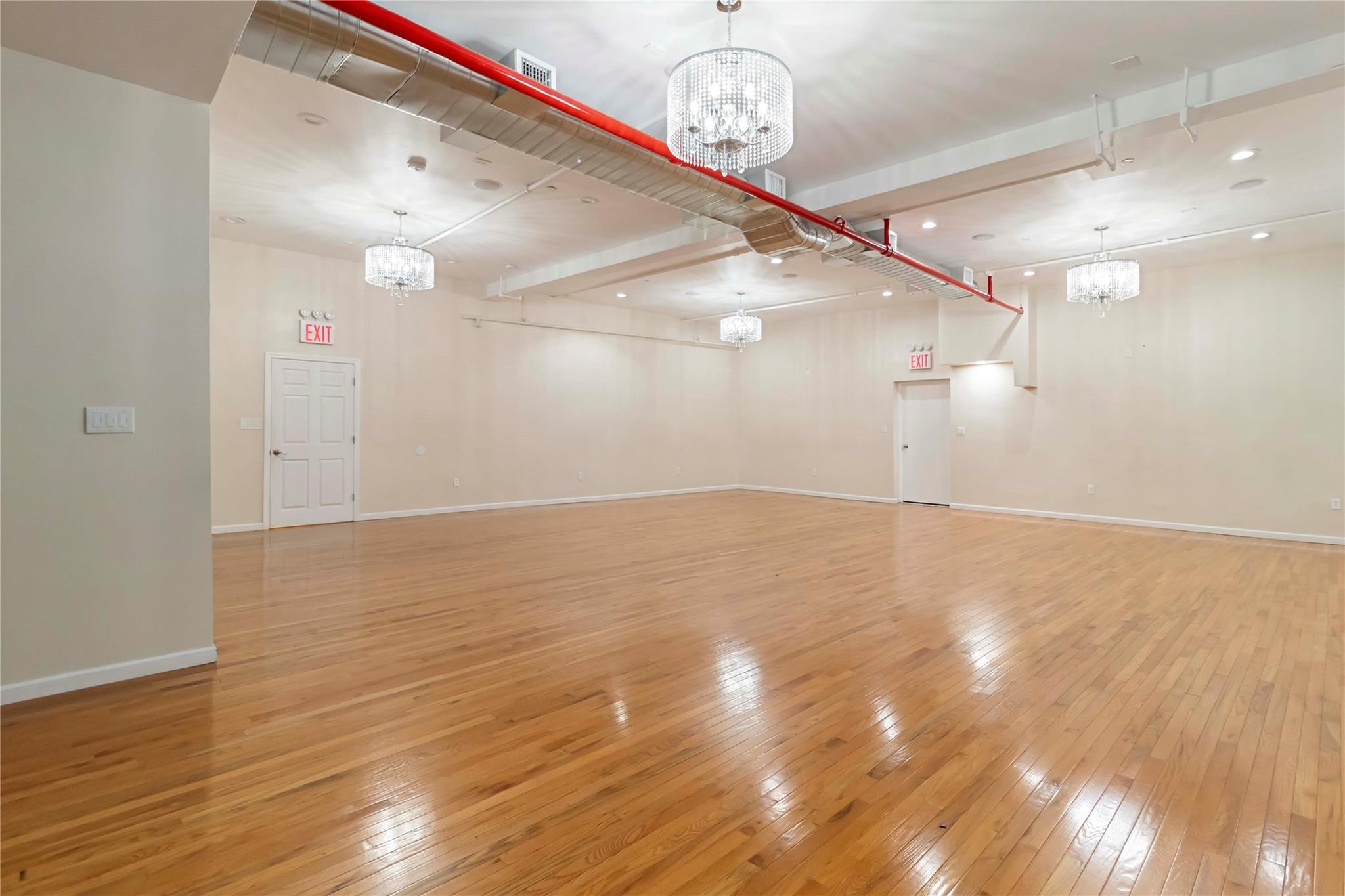 #11 photo, 212-26 Jamaica Avenue, クイーンズ区 Queens Village , NY 11428