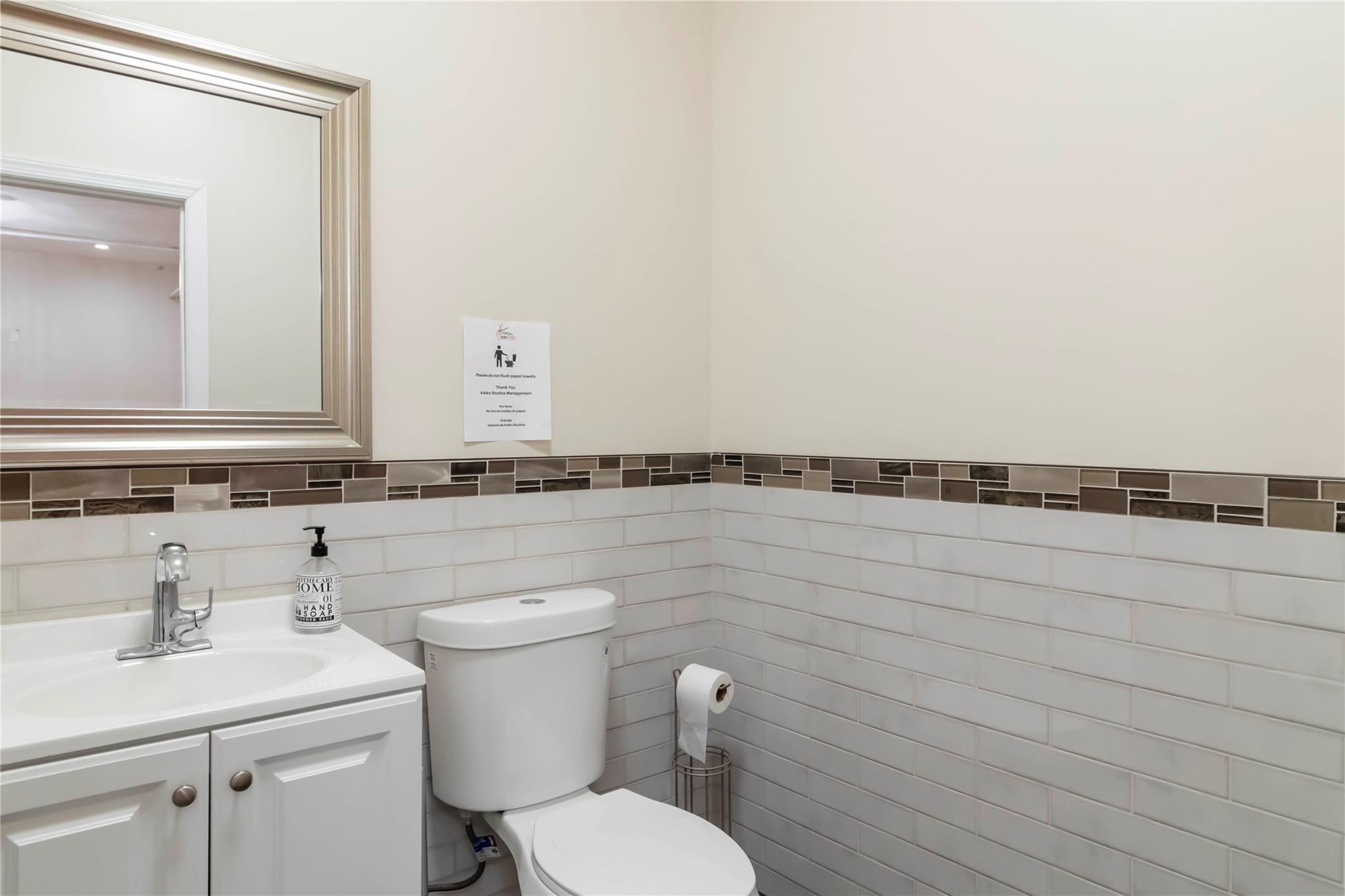 #13 photo, 212-26 Jamaica Avenue, クイーンズ区 Queens Village , NY 11428