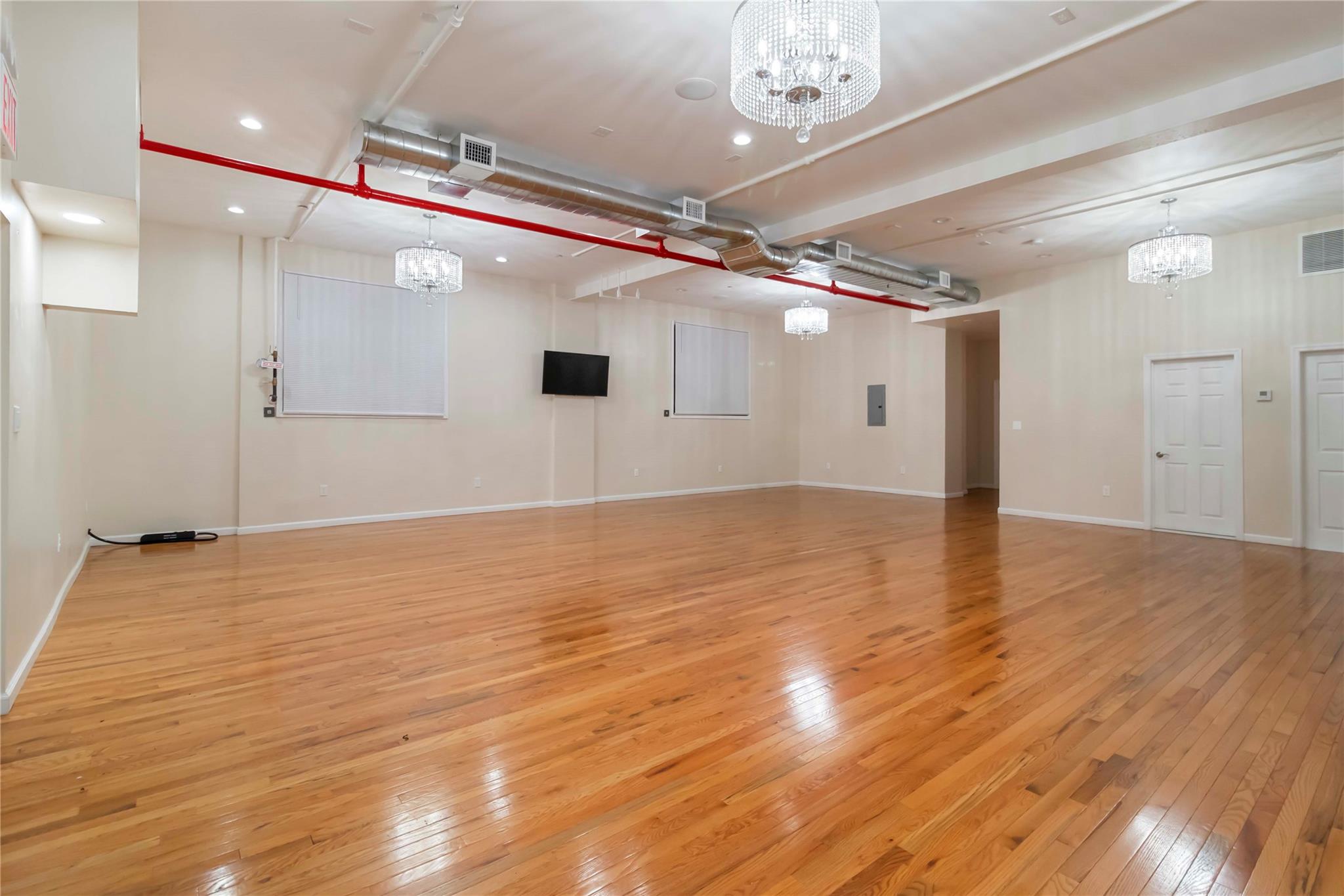 #9 photo, 212-26 Jamaica Avenue, クイーンズ区 Queens Village , NY 11428