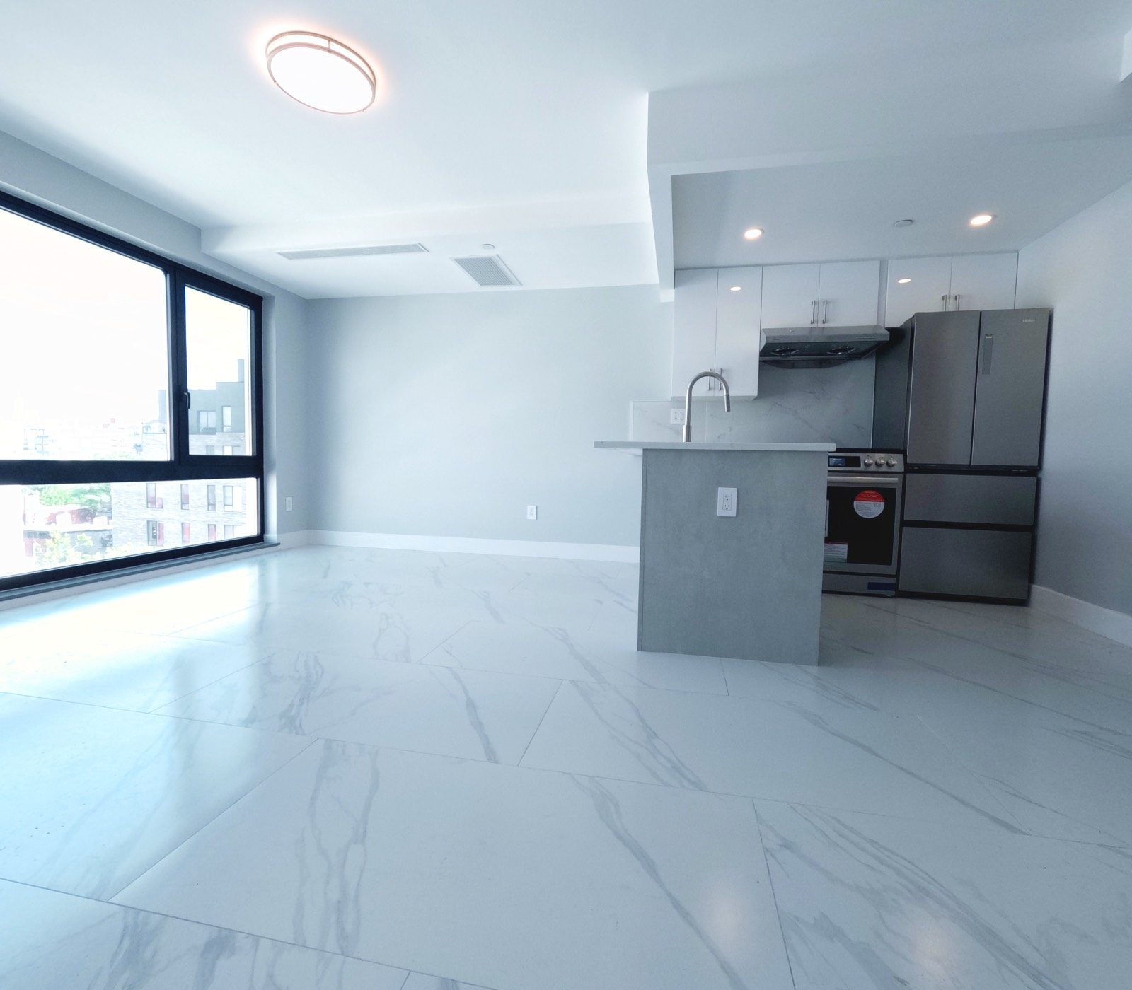 #7 photo, 643 5th Ave, #3B, ブルックリン区 Sunset Park , NY 11215