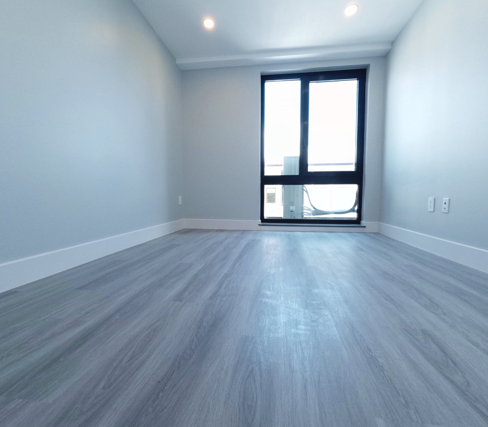 #9 photo, 643 5th Ave, #3B, ブルックリン区 Sunset Park , NY 11215