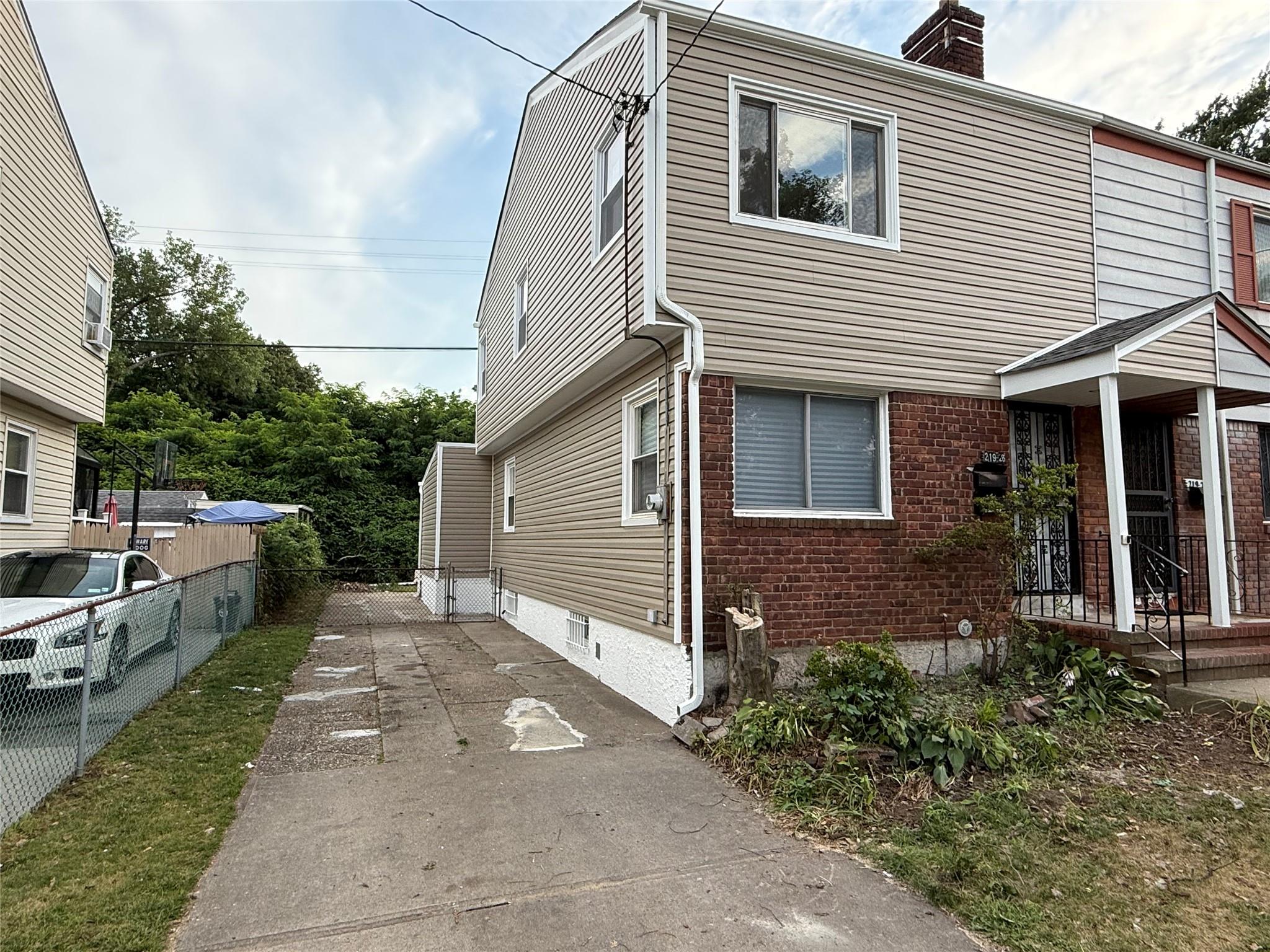 #1 photo, 21928 141st Road, 皇后區 Springfield Gardens , NY 11413