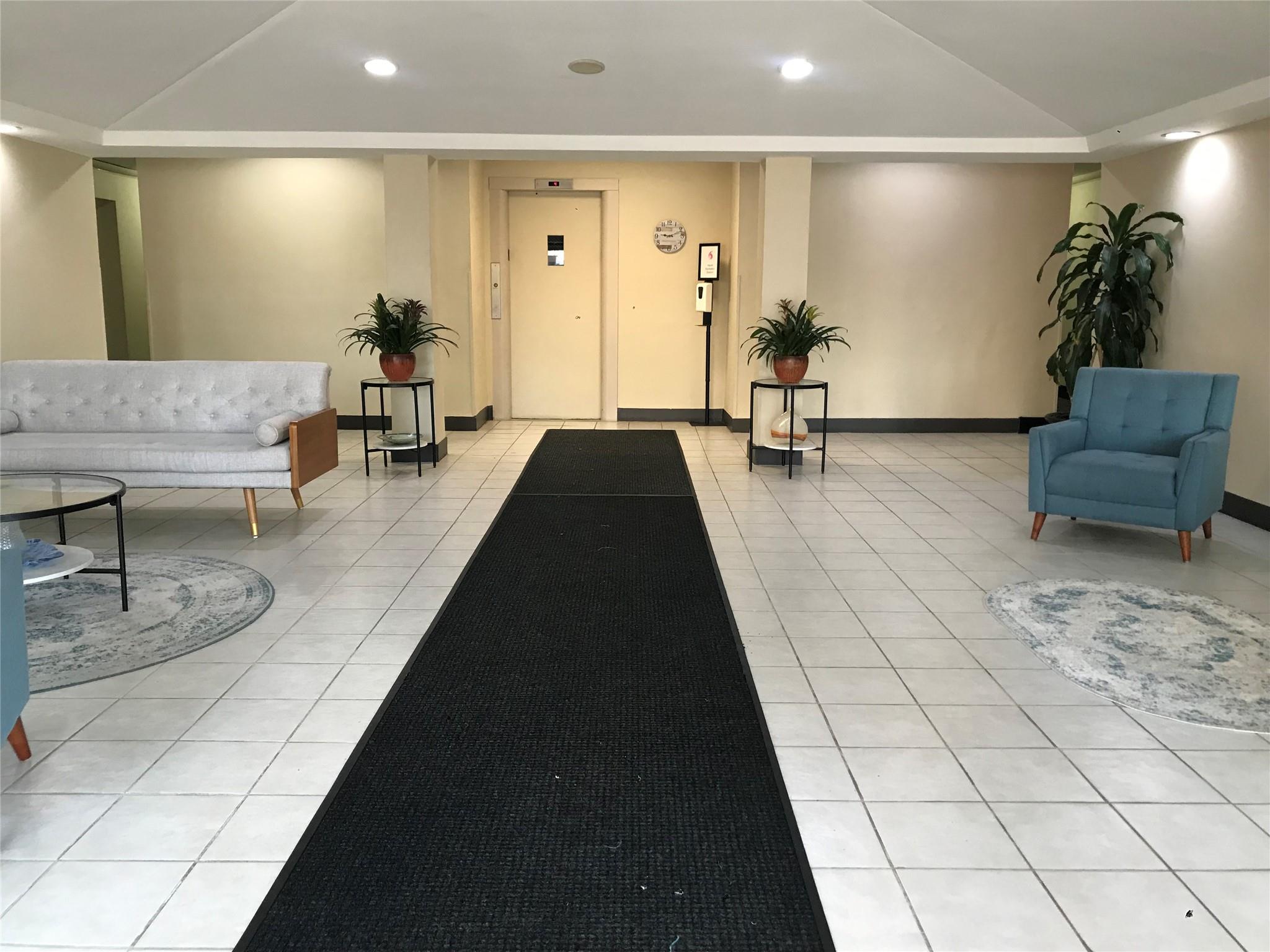 #3 photo, 855 E. Broadway, ナッソー郡 Long Beach , NY 11561