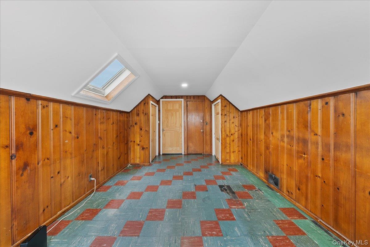 #20 photo, 159 Branch Avenue, Freeport , NY 11520