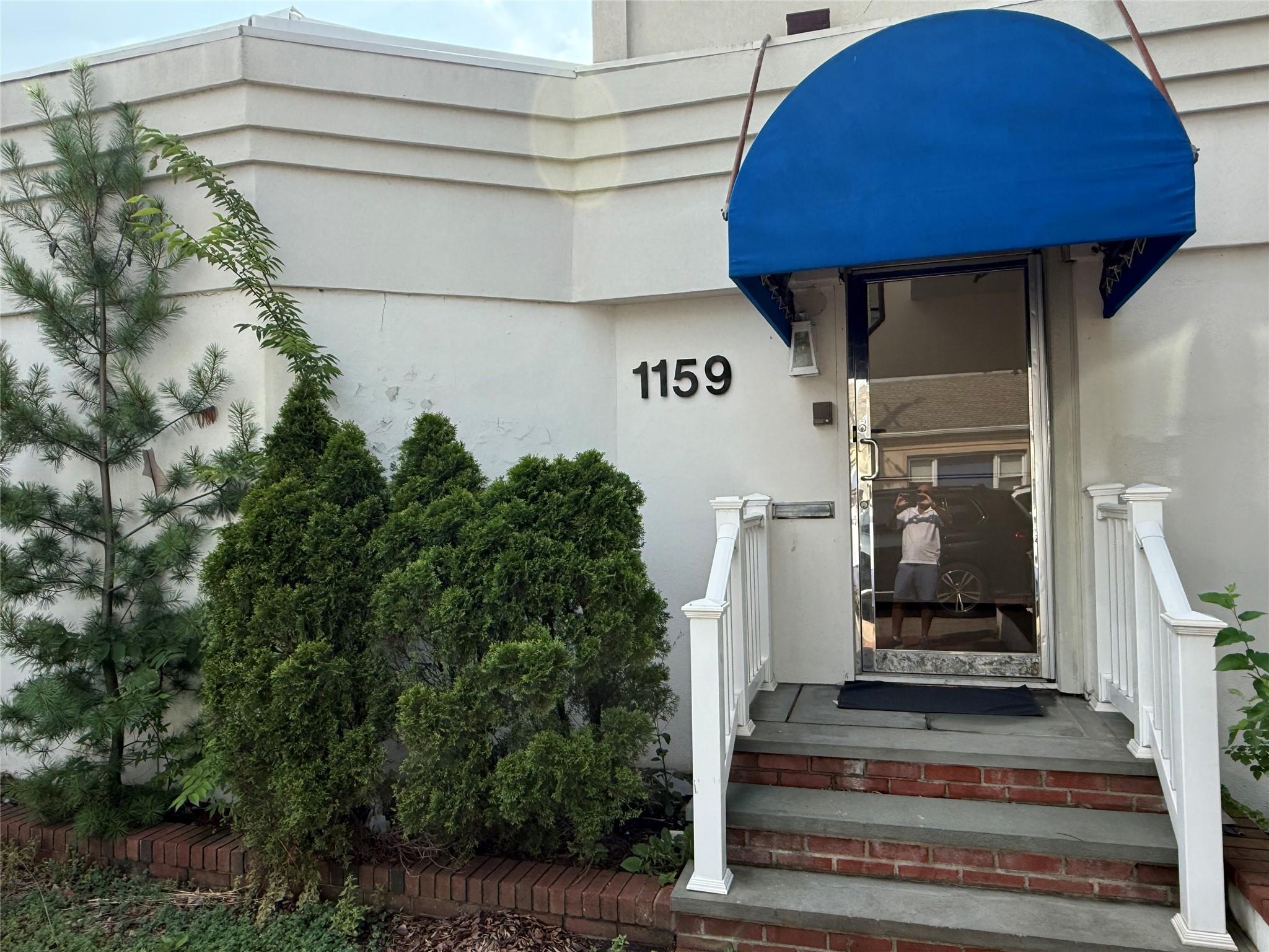 #1 photo, 1159 Broadway, 長島 Hewlett , NY 11557