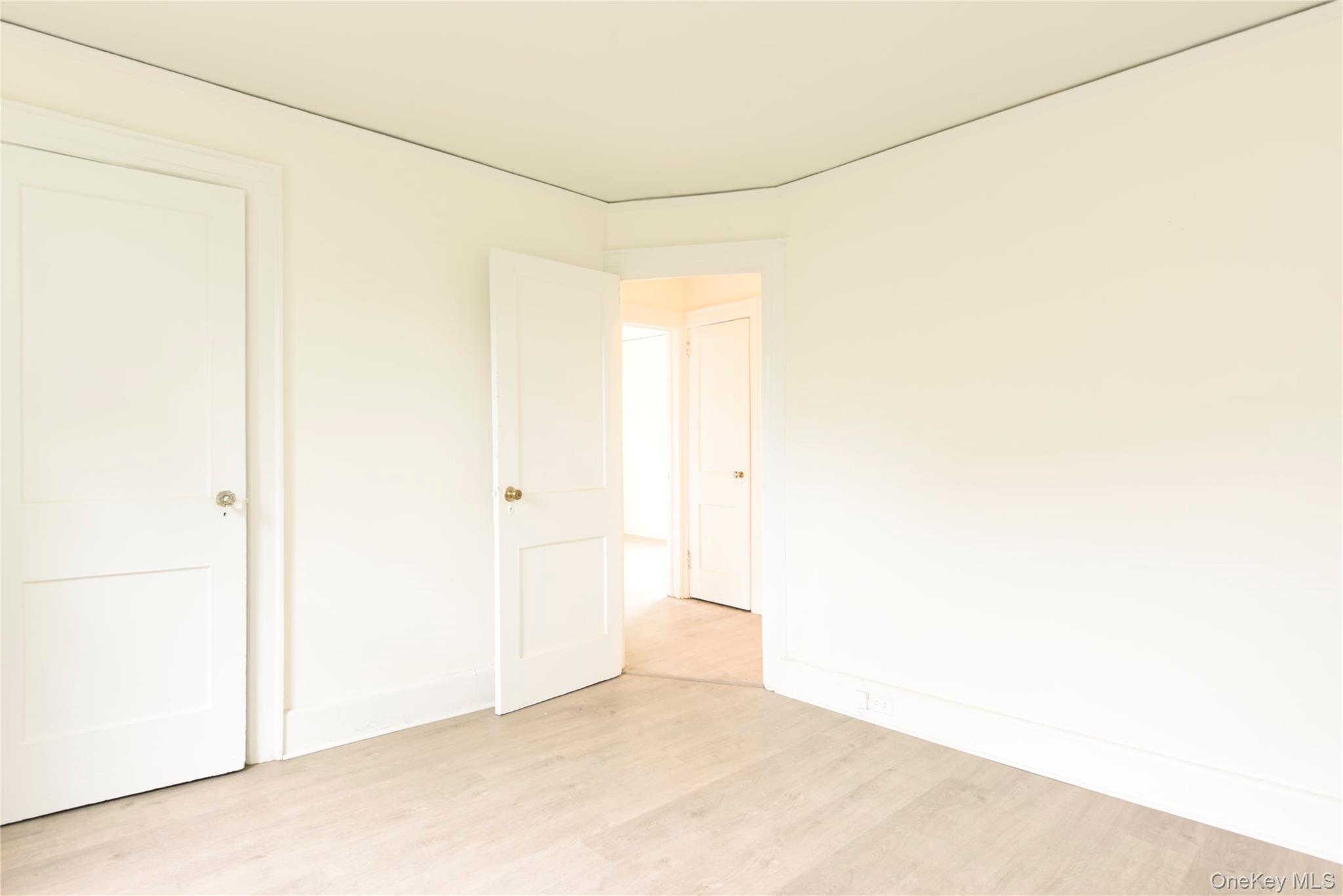 #14 photo, 24 Parsons Drive, 长岛 Hempstead , NY 11550