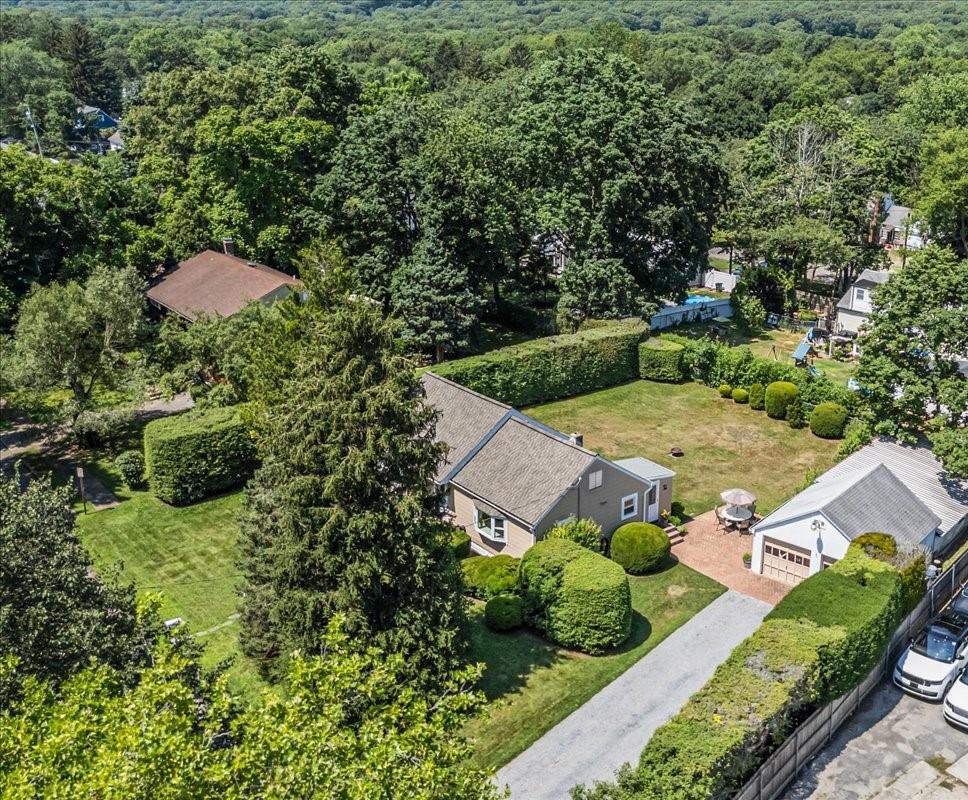 #1 photo, 5 Alyssum Avenue, 東長島 亨廷顿 Huntington , NY 11743