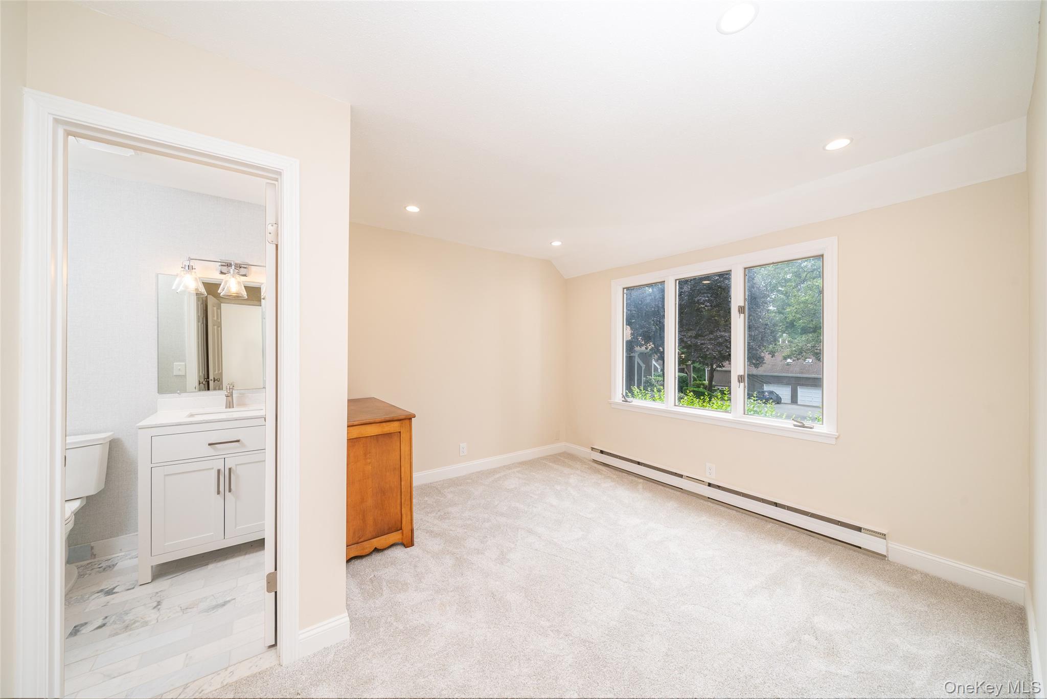 #19 photo, 5 Grove Mews, Chappaqua , NY 10514