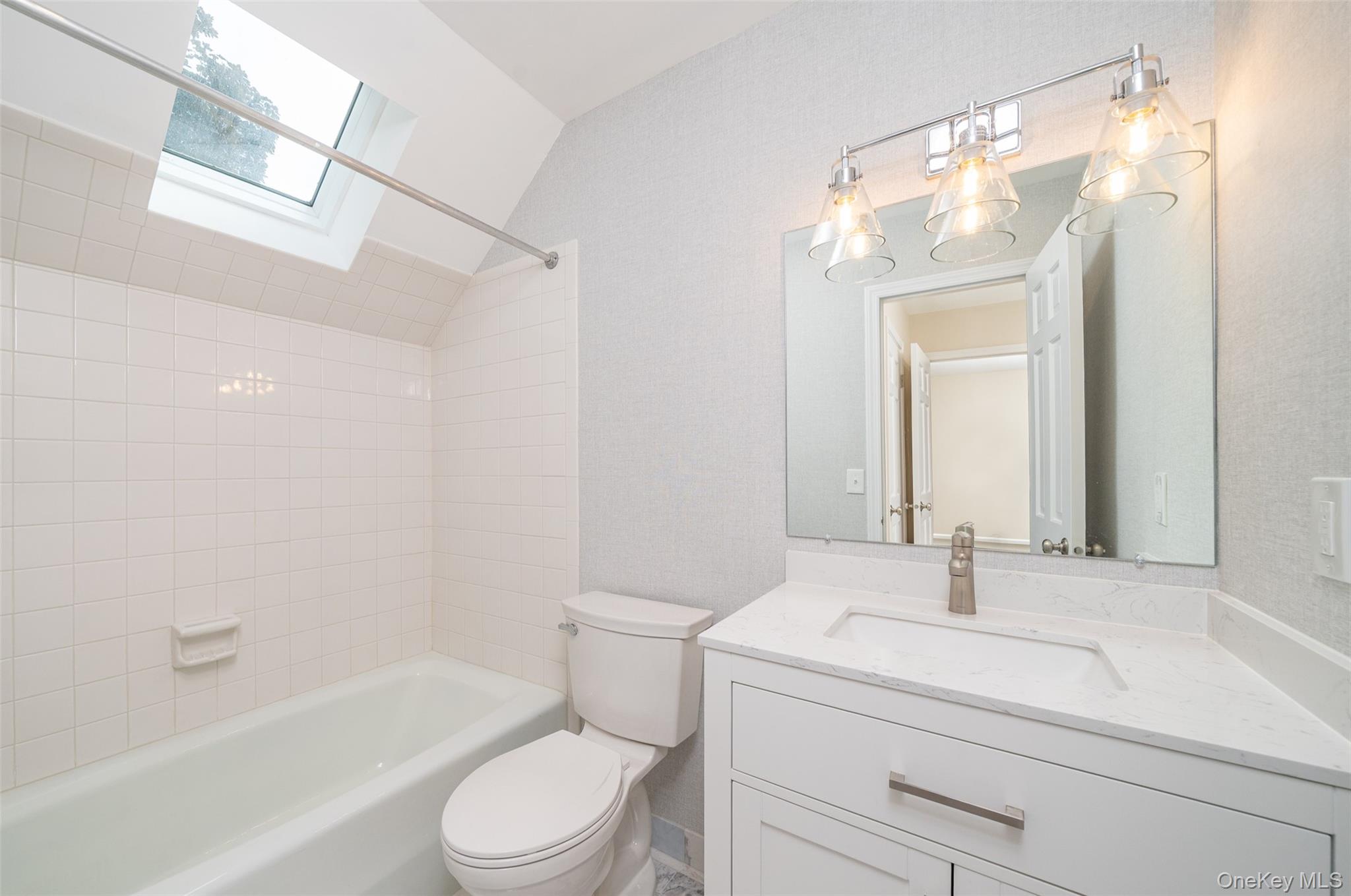 #20 photo, 5 Grove Mews, Chappaqua , NY 10514