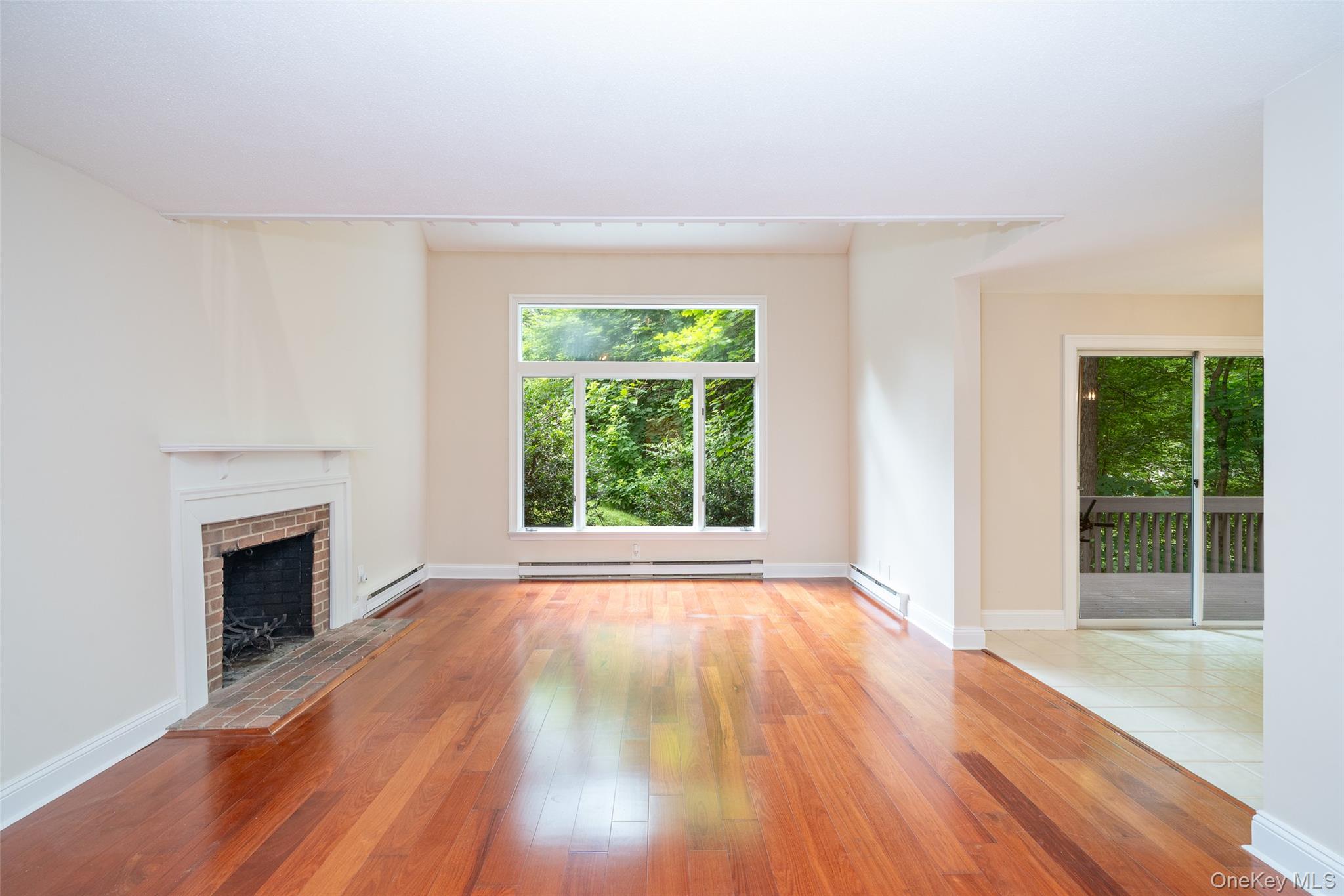 #5 photo, 5 Grove Mews, Chappaqua , NY 10514