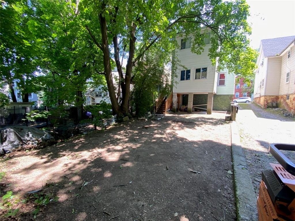 #12 photo, 117 Talmadge Street, 紐約州 Poughkeepsie , NY 12601