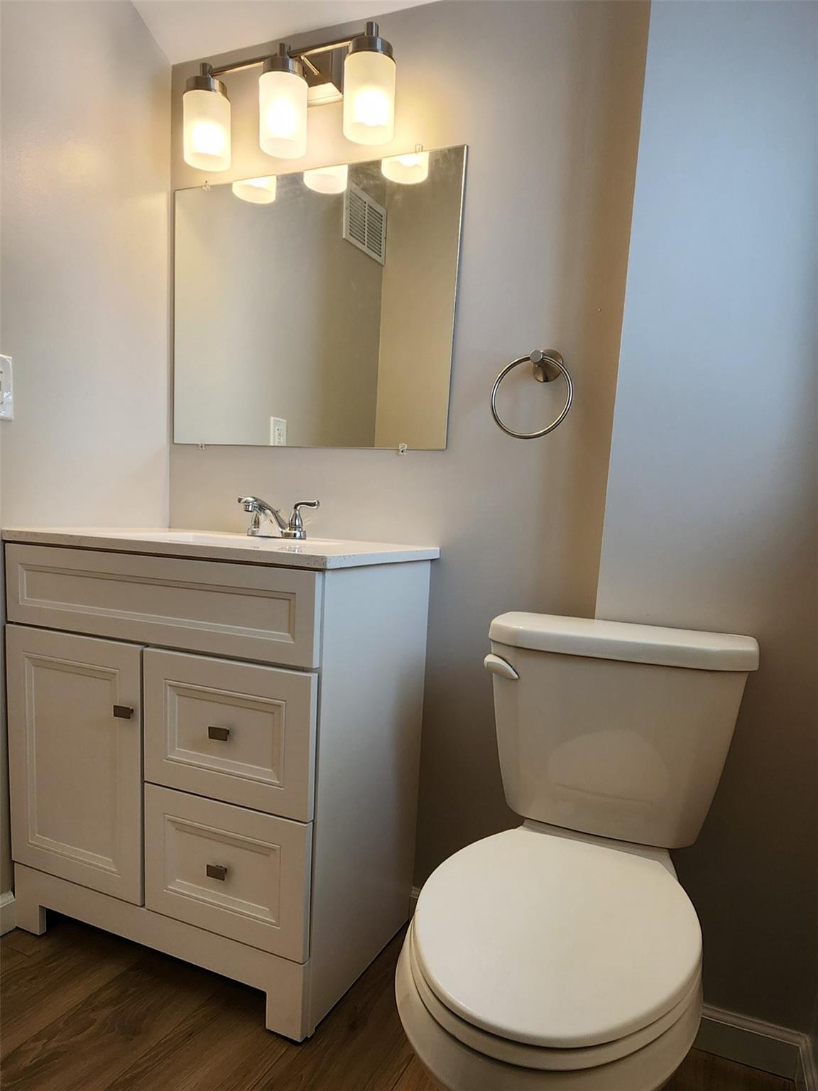 #5 photo, 117 Talmadge Street, 紐約州 Poughkeepsie , NY 12601