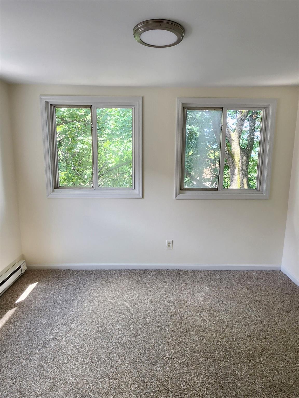 #8 photo, 117 Talmadge Street, 紐約州 Poughkeepsie , NY 12601