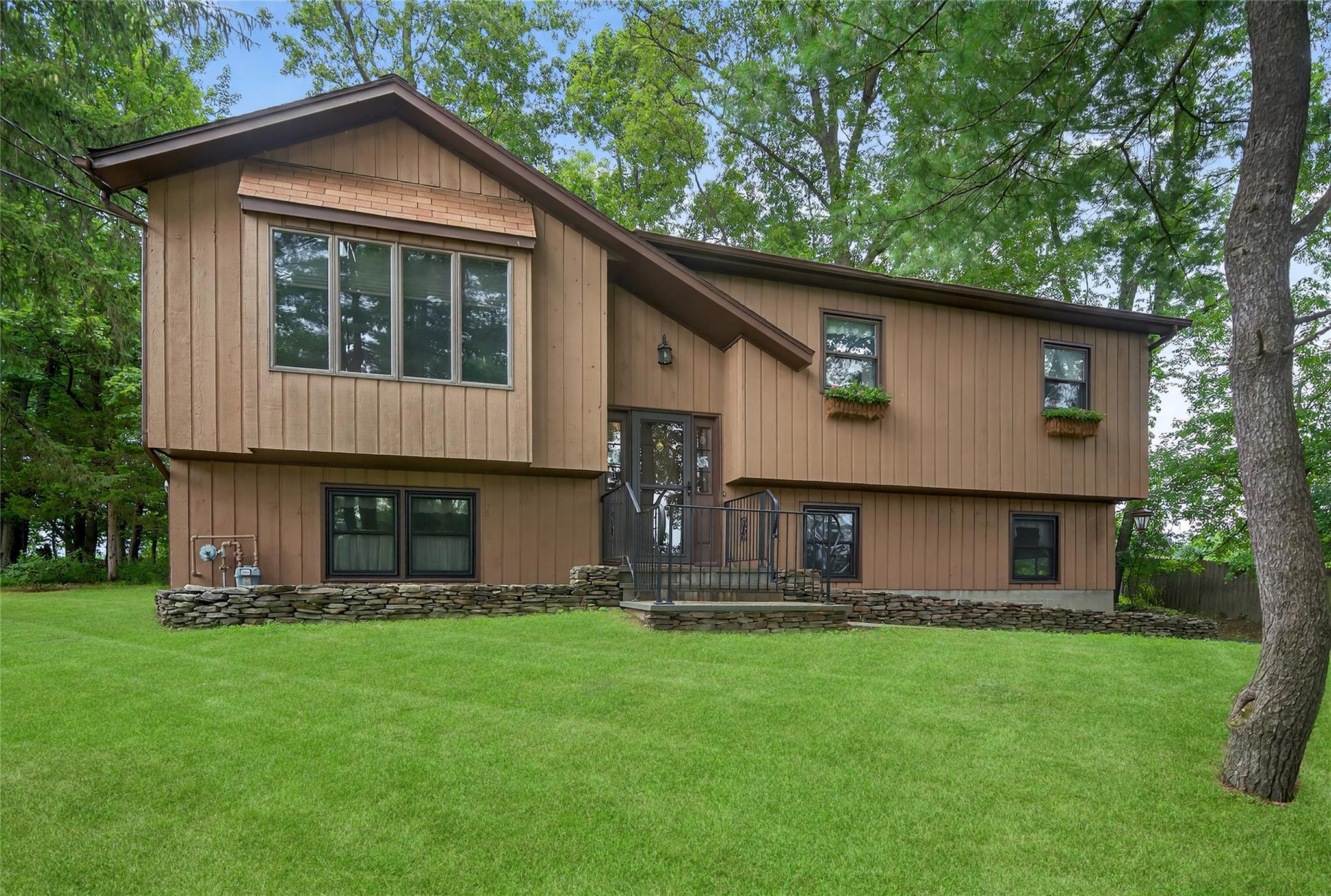 #1 photo, 3 Robert Drive, Florida , NY 10921