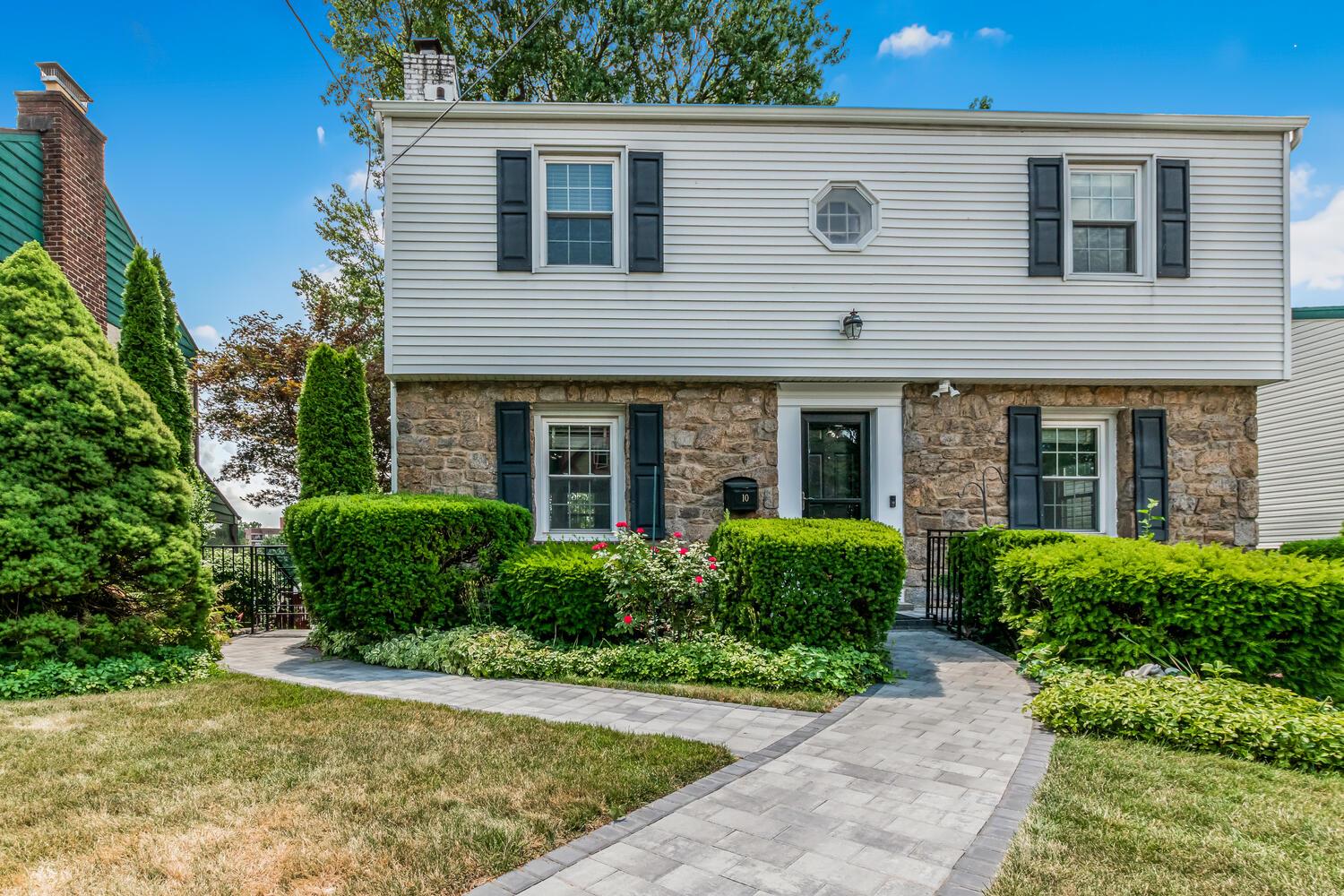 #1 photo, 10 Huntington Drive, 紐約州 Yonkers , NY 10704