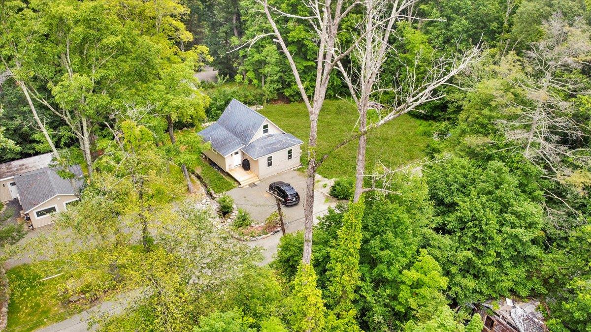 #1 photo, 8 Pioneer Trail, 紐約州 Monroe , NY 10950