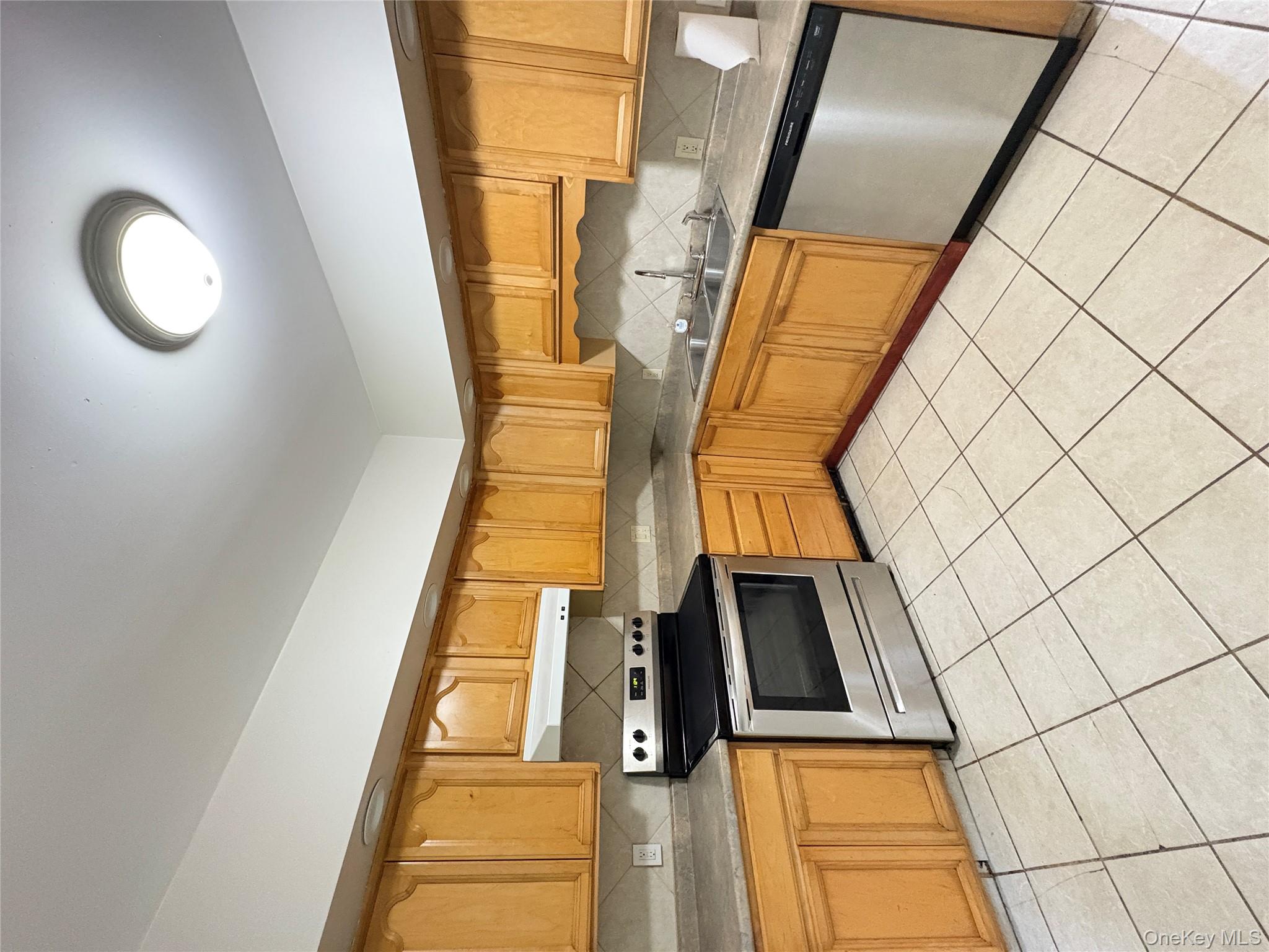 #3 photo, 42 Burlison Avenue, Ellenville , NY 12428