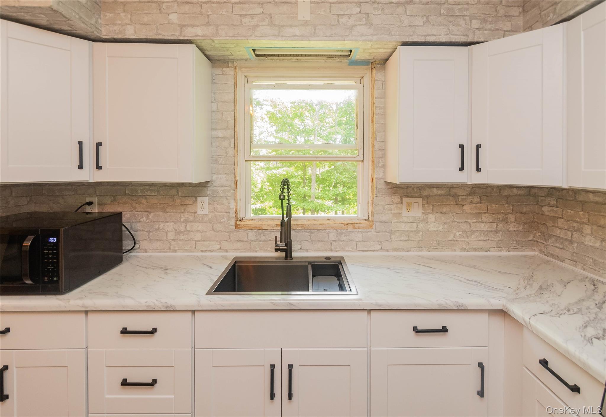 #4 photo, 17 Hillside Place, Fallsburg , NY 12779