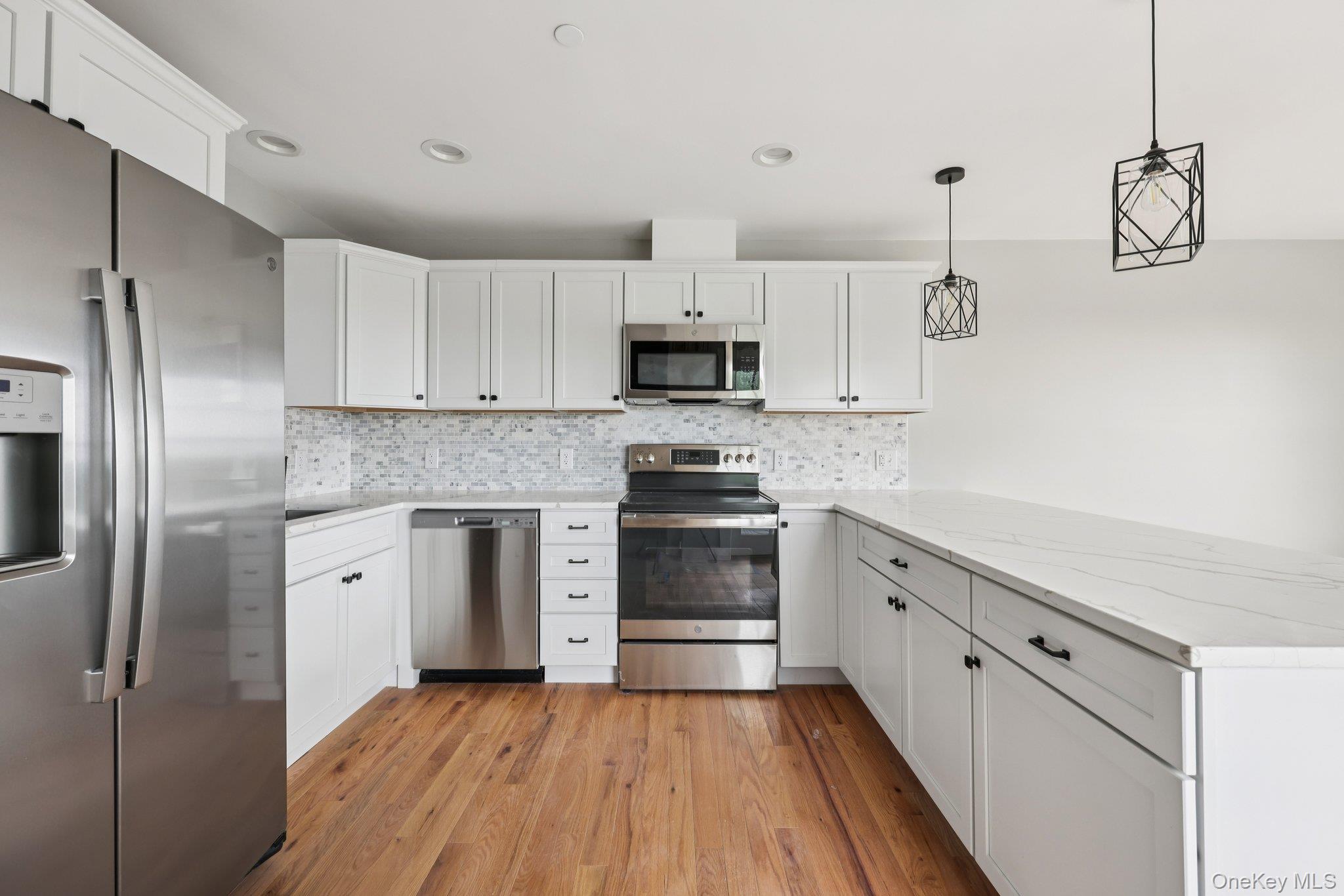 #11 photo, 90 University Avenue, Yonkers , NY 10704