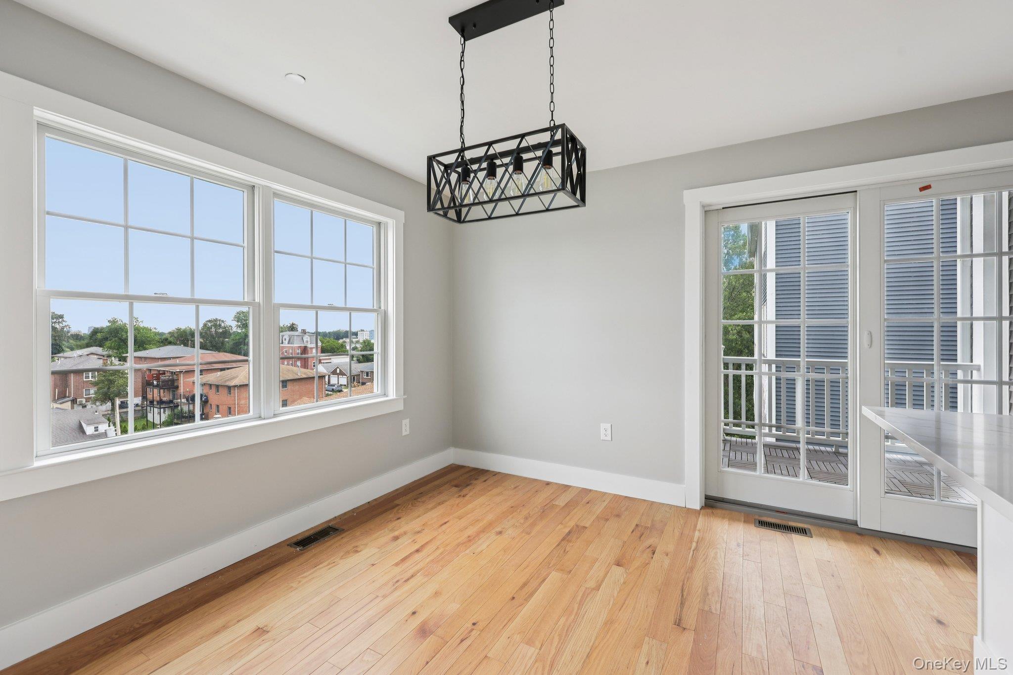 #8 photo, 90 University Avenue, Yonkers , NY 10704